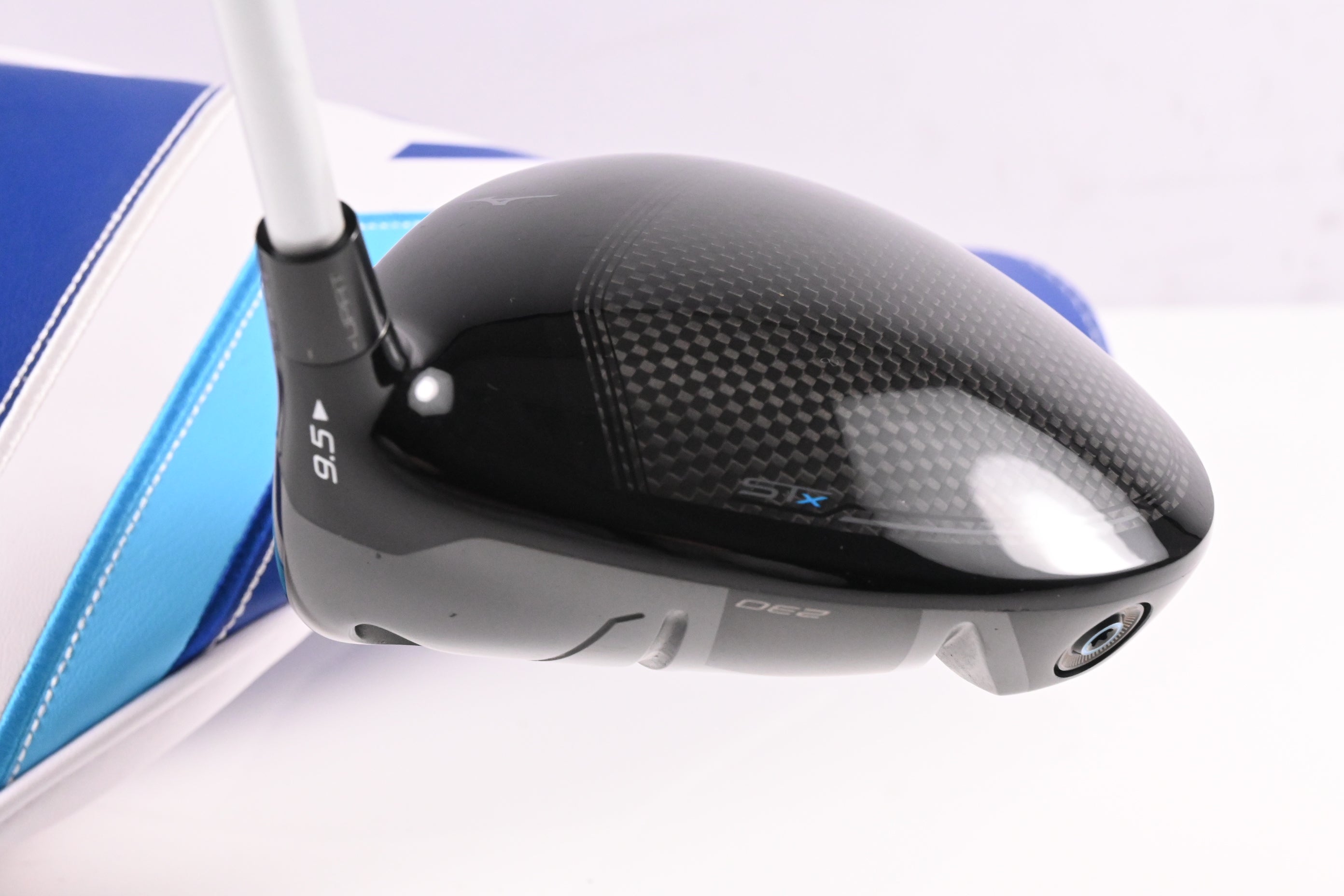Mizuno ST-X 230 Driver / 9.5 Degree / Stiff Flex Adila Ascent 60 Shaft