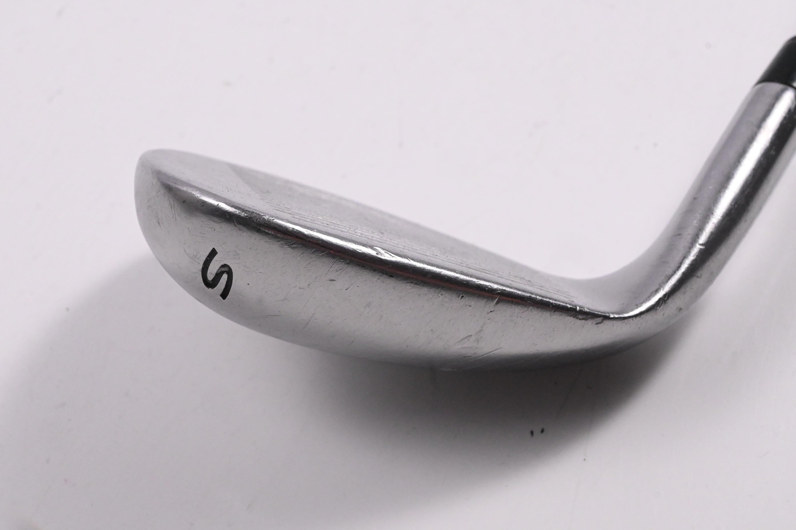 Taylormade M2 2017 Sand Wedge / 54 Degree / Regular Flex REAX Steel 88 Shaft