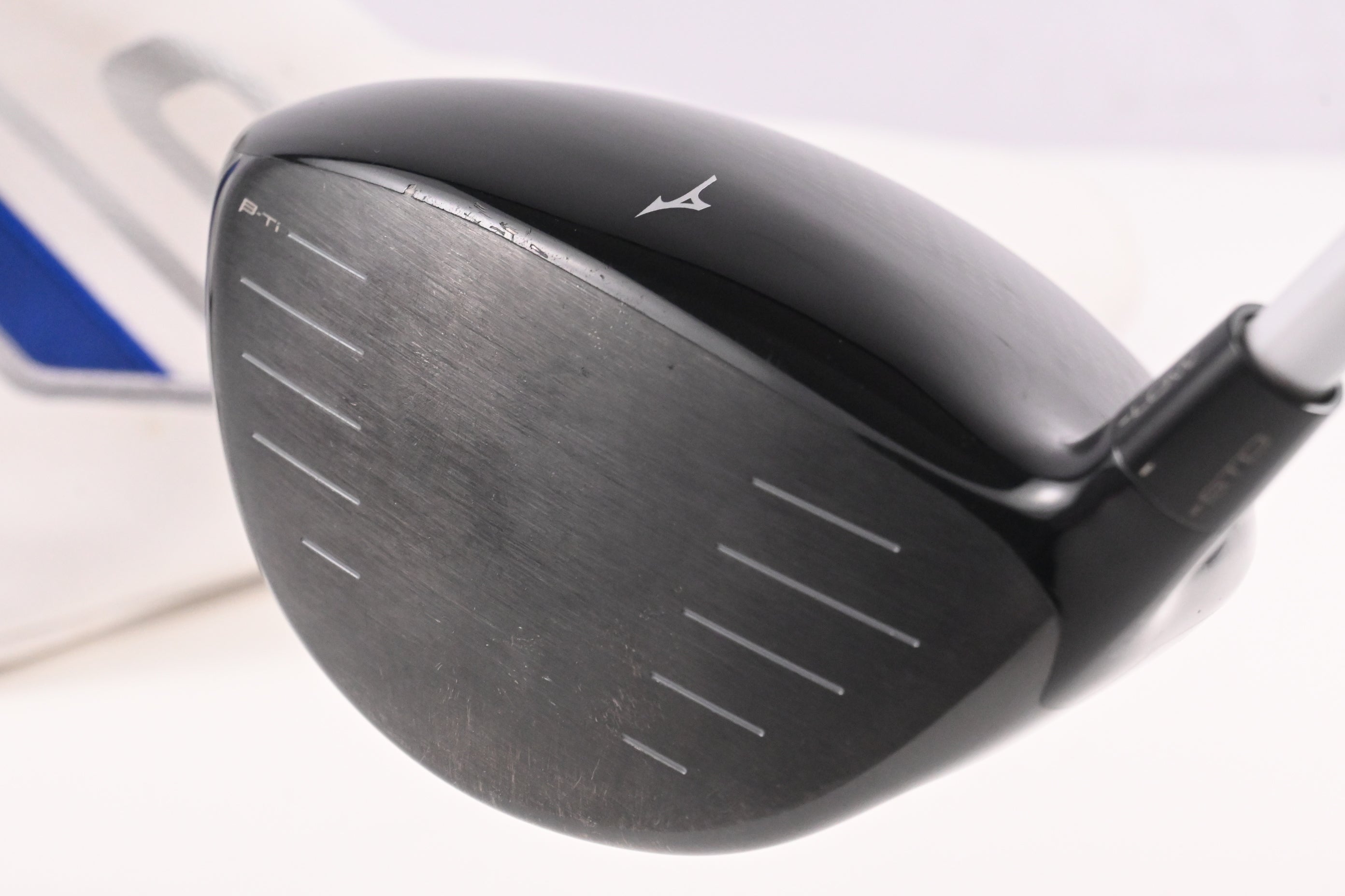 Mizuno ST-Z 220 Driver / 9.5 Degree / Stiff Flex Aldila Ascent Red 60 Shaft