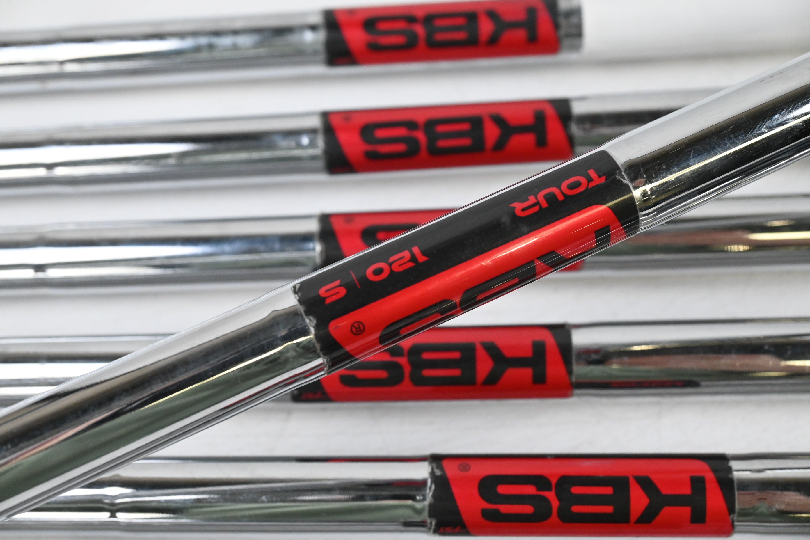 Ping G410 Irons / 5-PW+GW+SW / Black Dot / Stiff Flex KBS Tour 120 Shafts