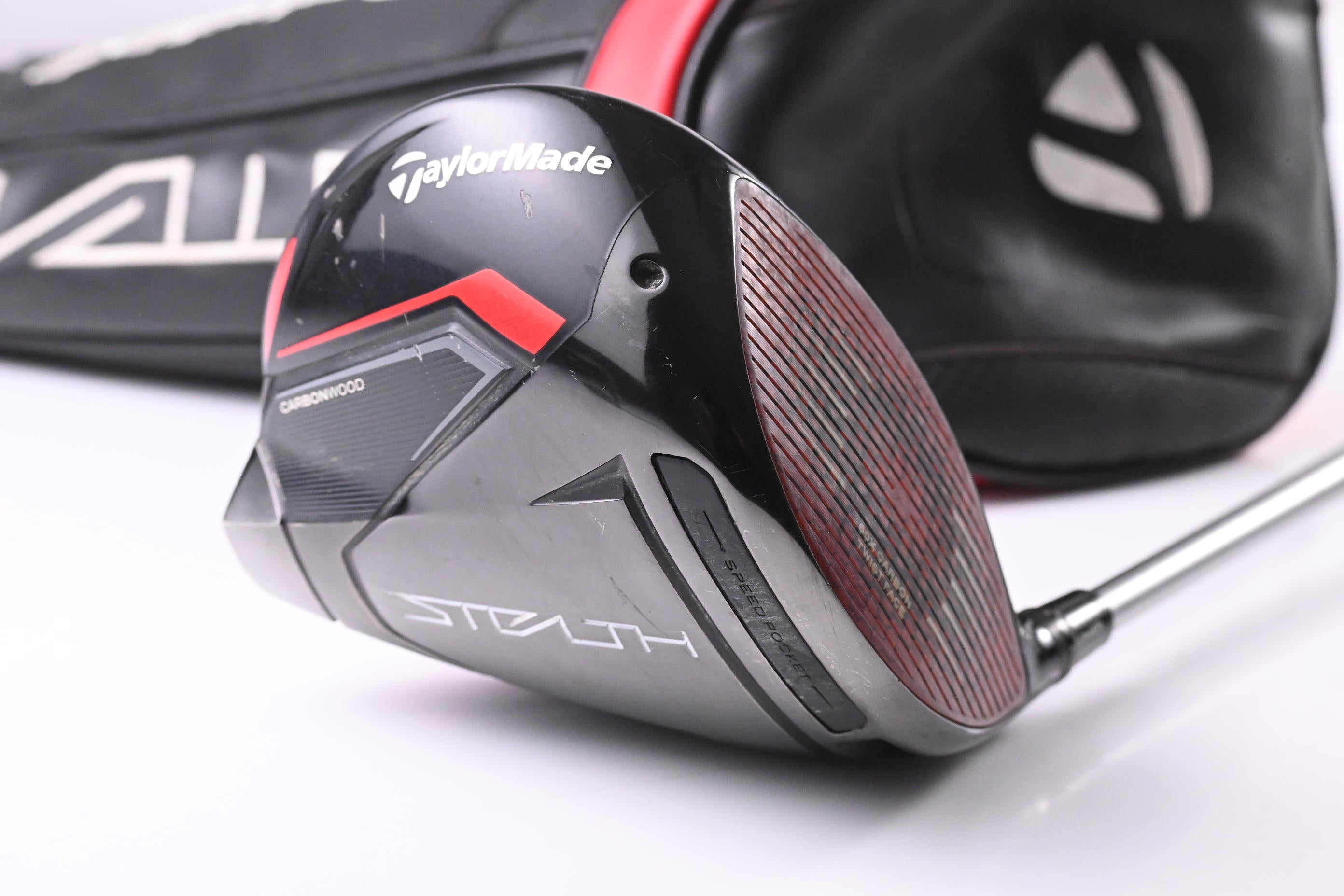 Taylormade Stealth Driver / 10.5 Degree / Stiff Flex Kuro Kage Silver 60 Shaft