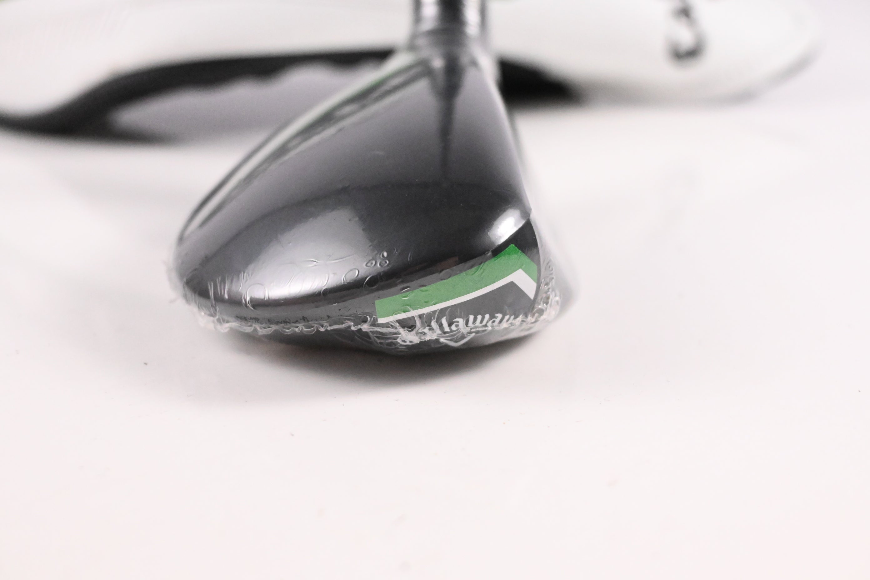 Callaway Elyte #4 Hybrid / 22 Degree / Regular Flex Denali Charcoal 60 Shaft