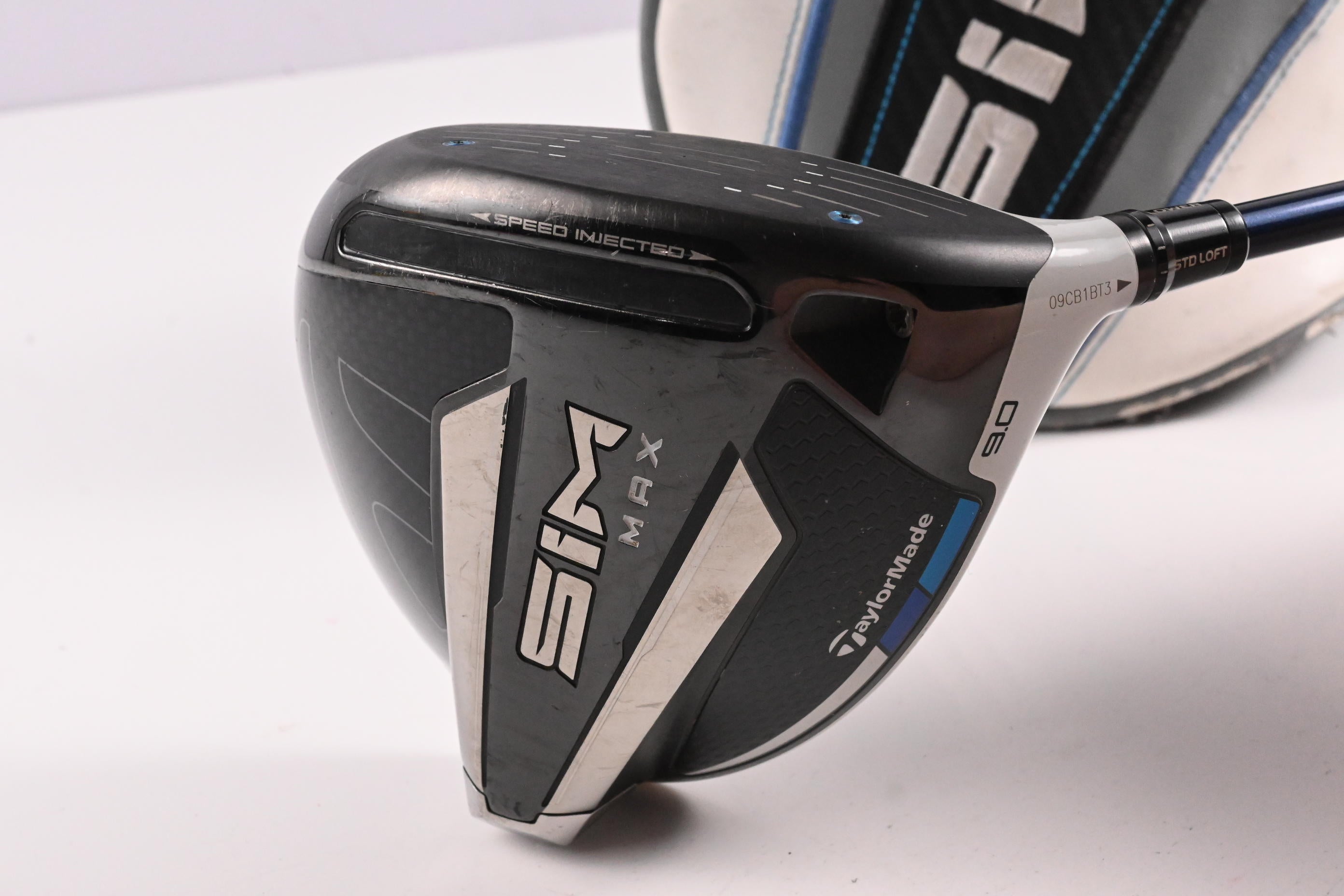 Taylormade SIM Max Driver / 9 Degree / Stiff Flex Fujikura Ventus Blue 6 Shaft