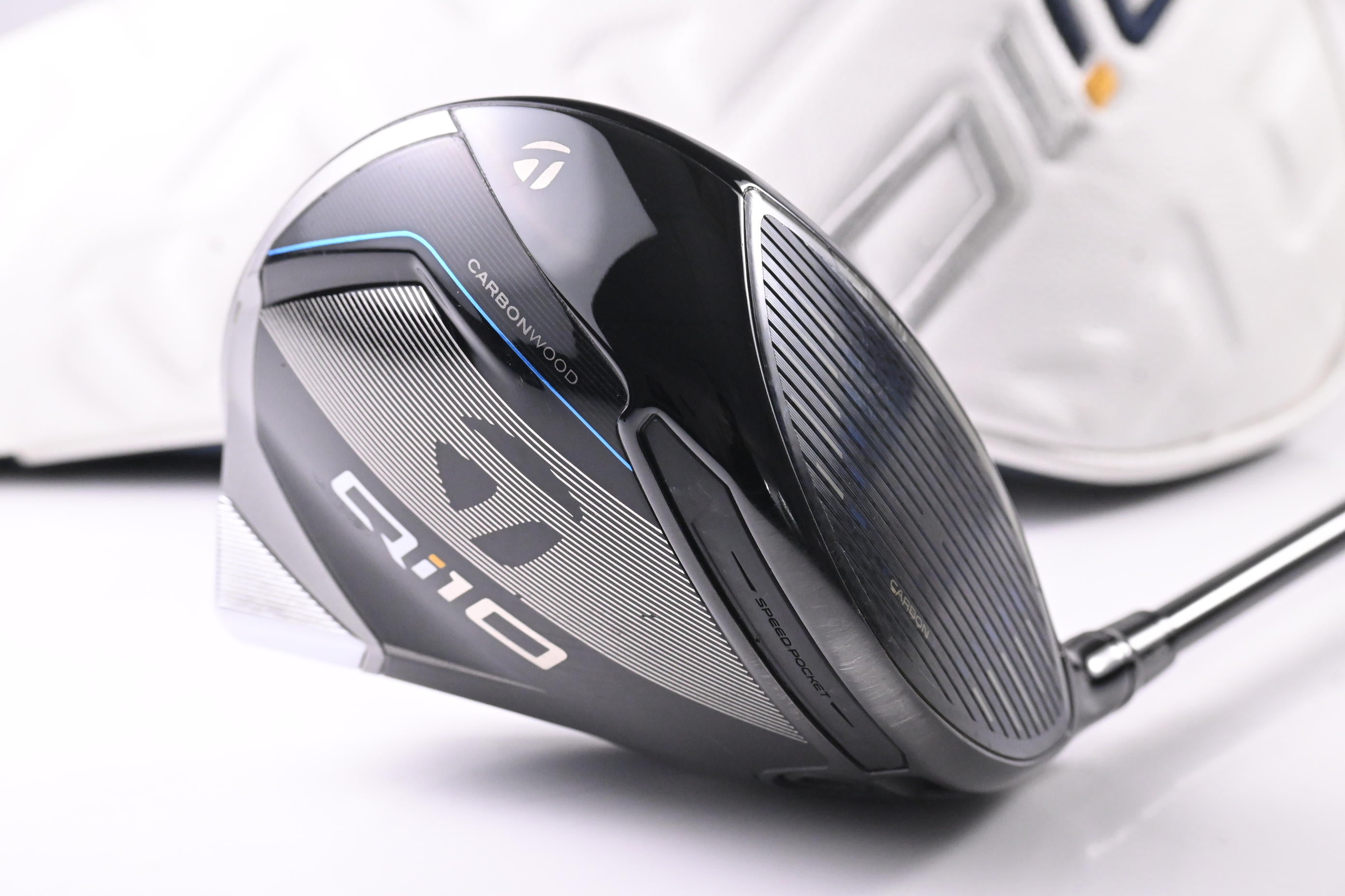 Taylormade Qi10 Driver / 10.5 Degree / Regular Flex Fujikura Ventus TR Blue 5