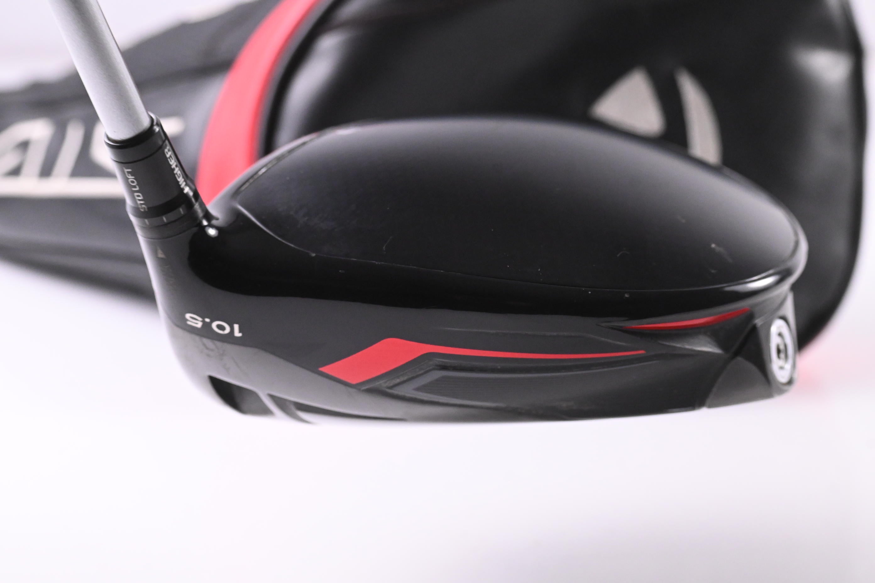Taylormade Stealth Driver / 10.5 Degree / Stiff Flex Kuro Kage Silver 60 Shaft