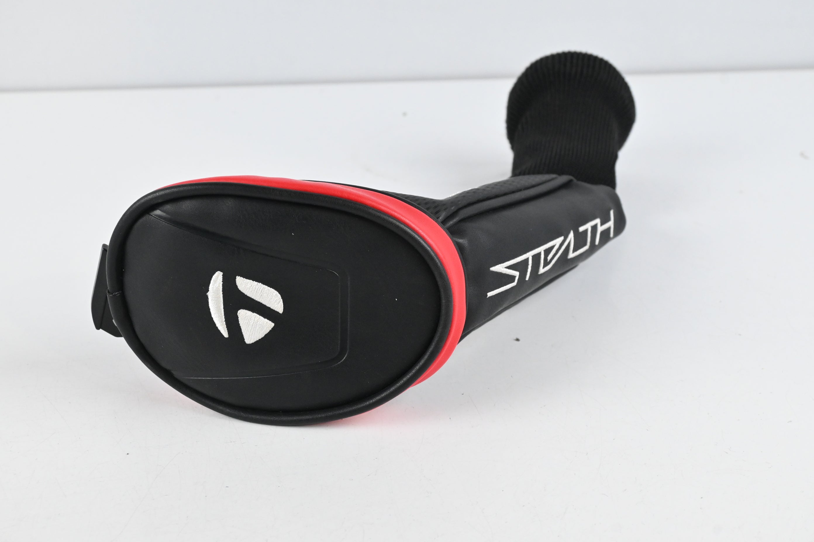 Taylormade Stealth #3 Hybrid / 19 Degree / Stiff Flex Fujikura Ventus 7 Shaft