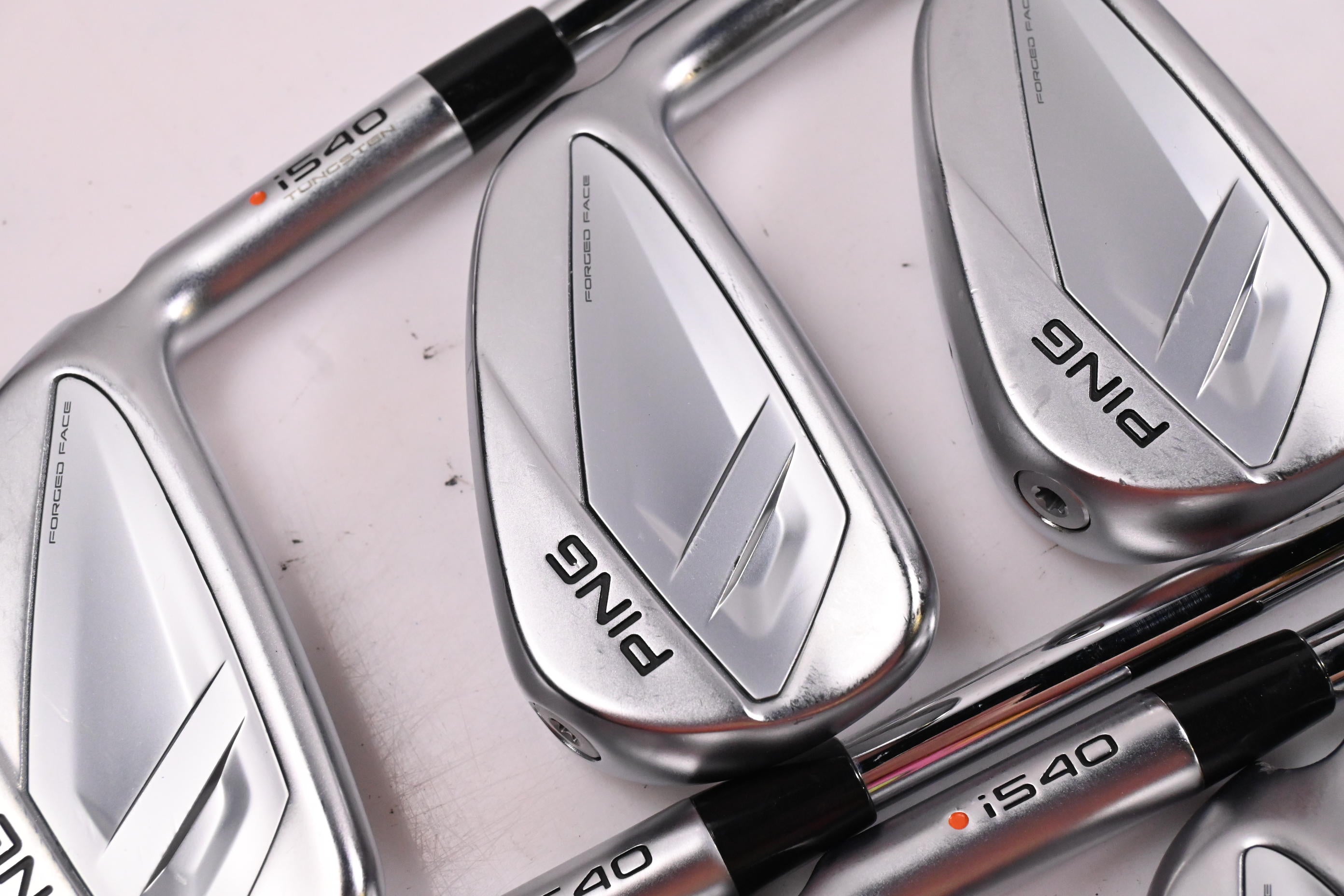 Ping i540 Irons / 5-PW+GW / Orange Dot / Regular Flex Ping AWT 3.0 Shafts