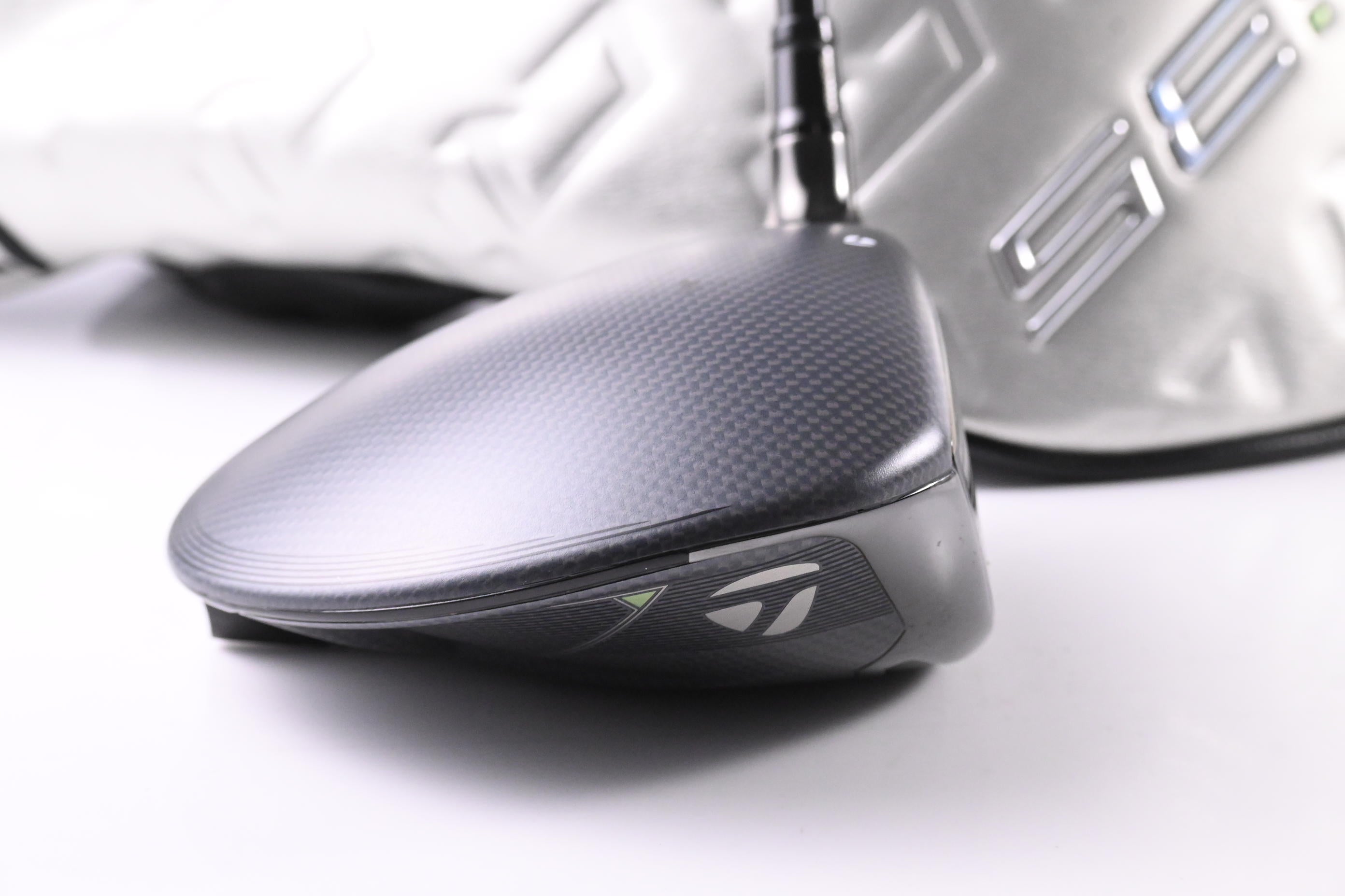 Taylormade Qi35 Driver / 9 Degree / Stiff Flex HZRDUS Gen4 Black 60 Shaft