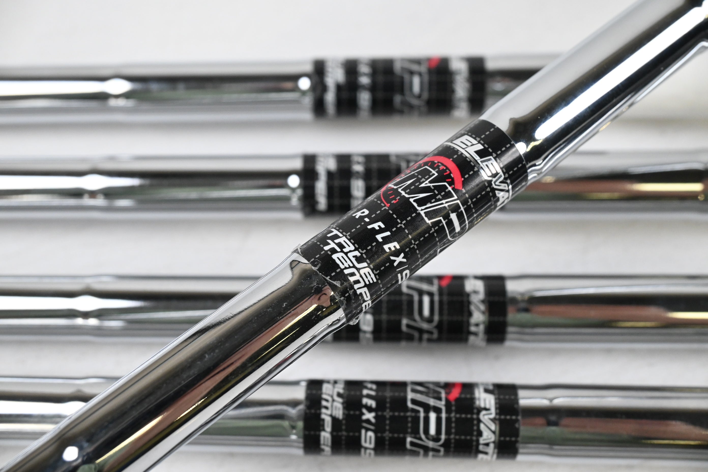 Callaway Rogue ST Max Irons / 5-PW / Regular Flex Elevate MPH 95 Shafts
