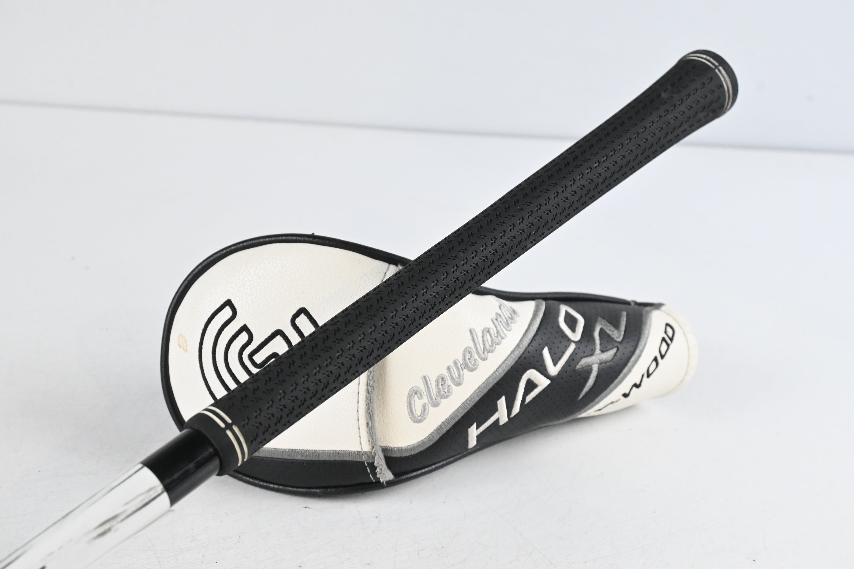 Cleveland Halo XL Hy-Wood #3 Hybrid / 17 Degree / Stiff Flex Aldila Ascent 40