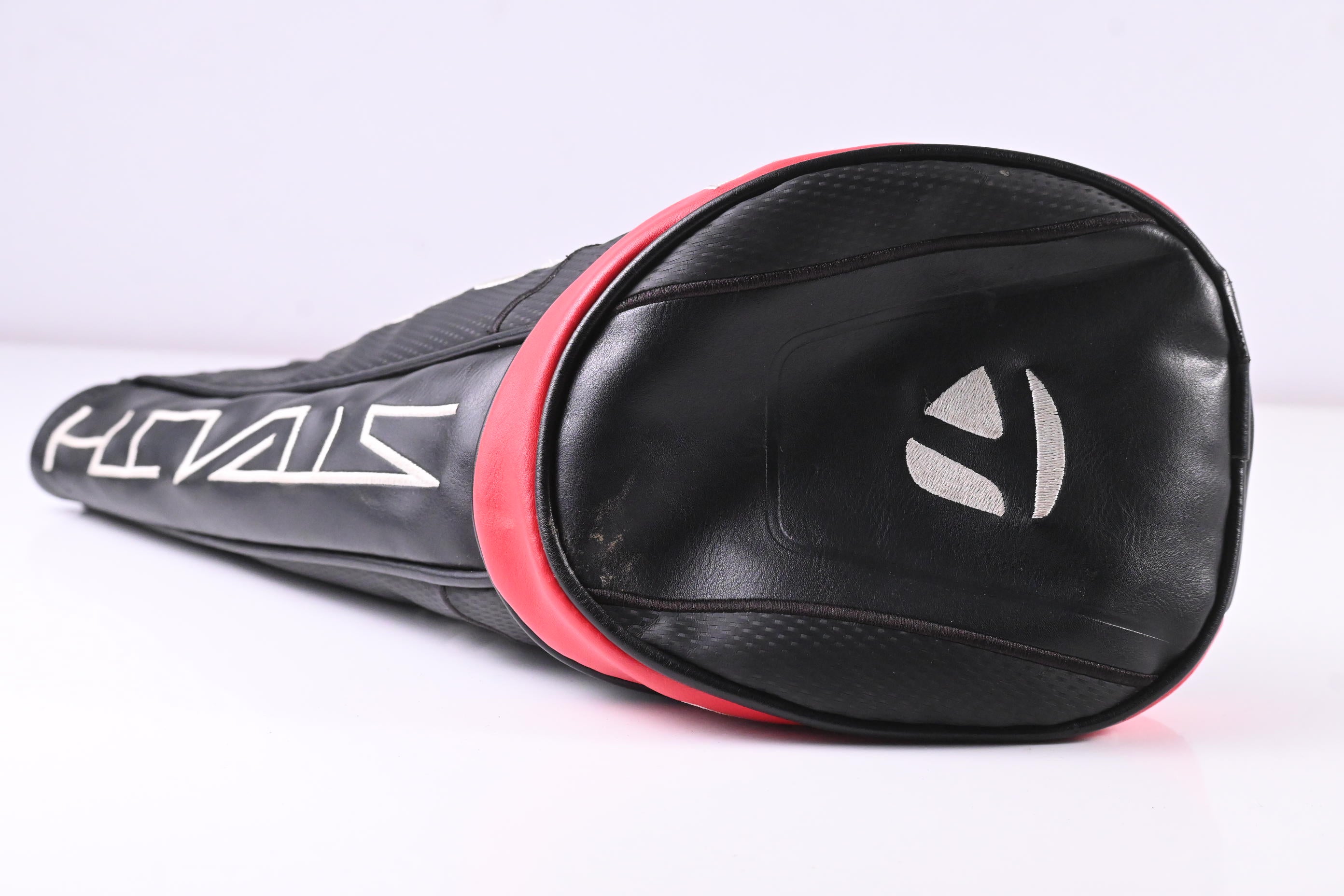 Taylormade Stealth Driver / 10.5 Degree / Stiff Flex Kuro Kage Silver 60 Shaft