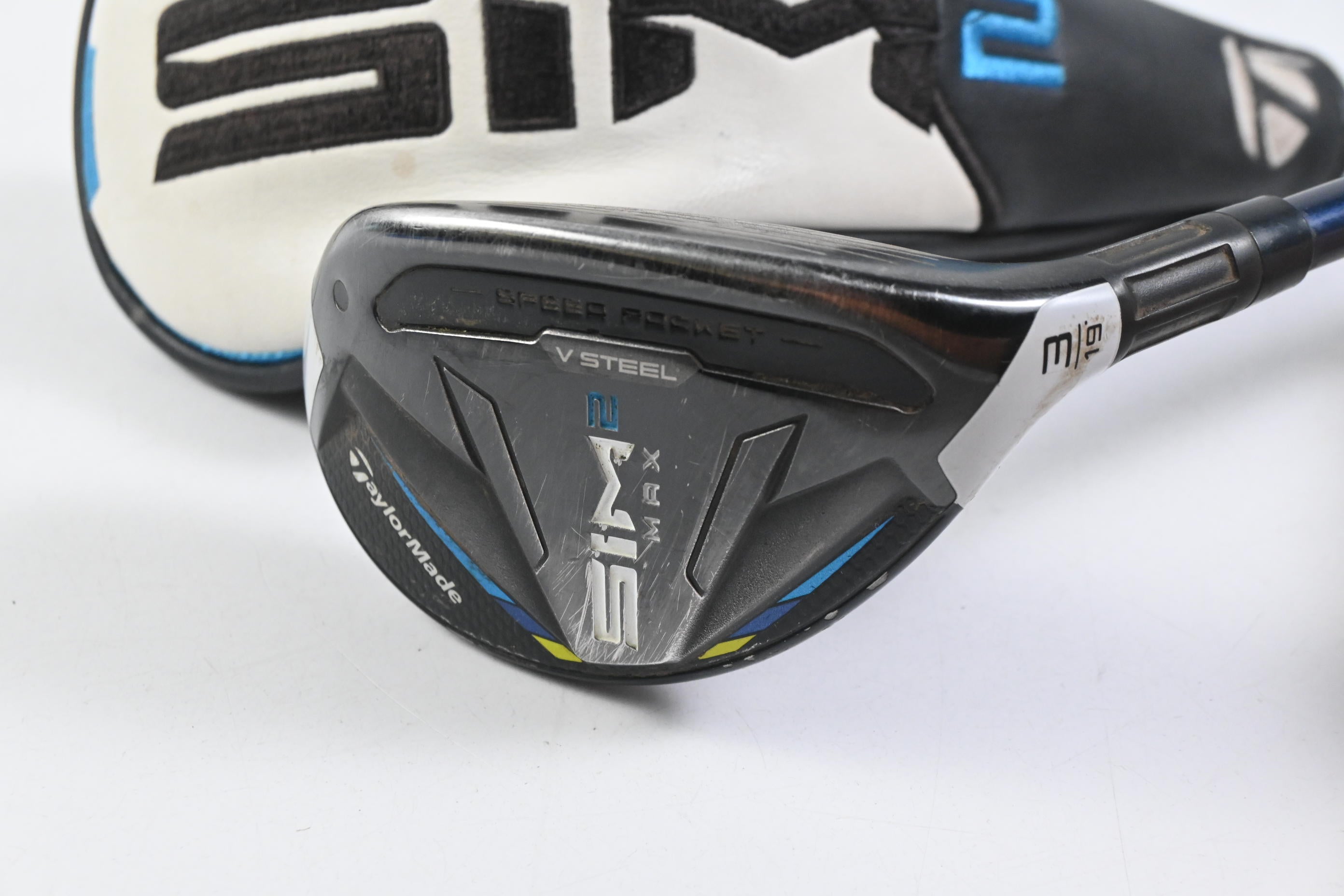 Taylormade SIM2 Max #3 Hybrid / 19 Degree / Regular Flex Ventus Blue 6 Shaft