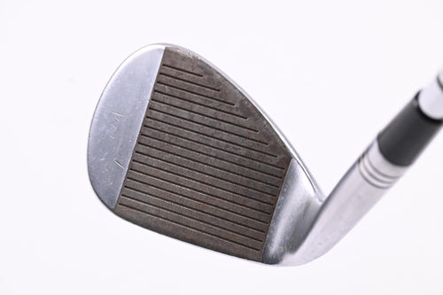 Taylormade Milled Grind 2 Gap Wedge / 52 Degree / Stiff Flex Dynamic Gold S200