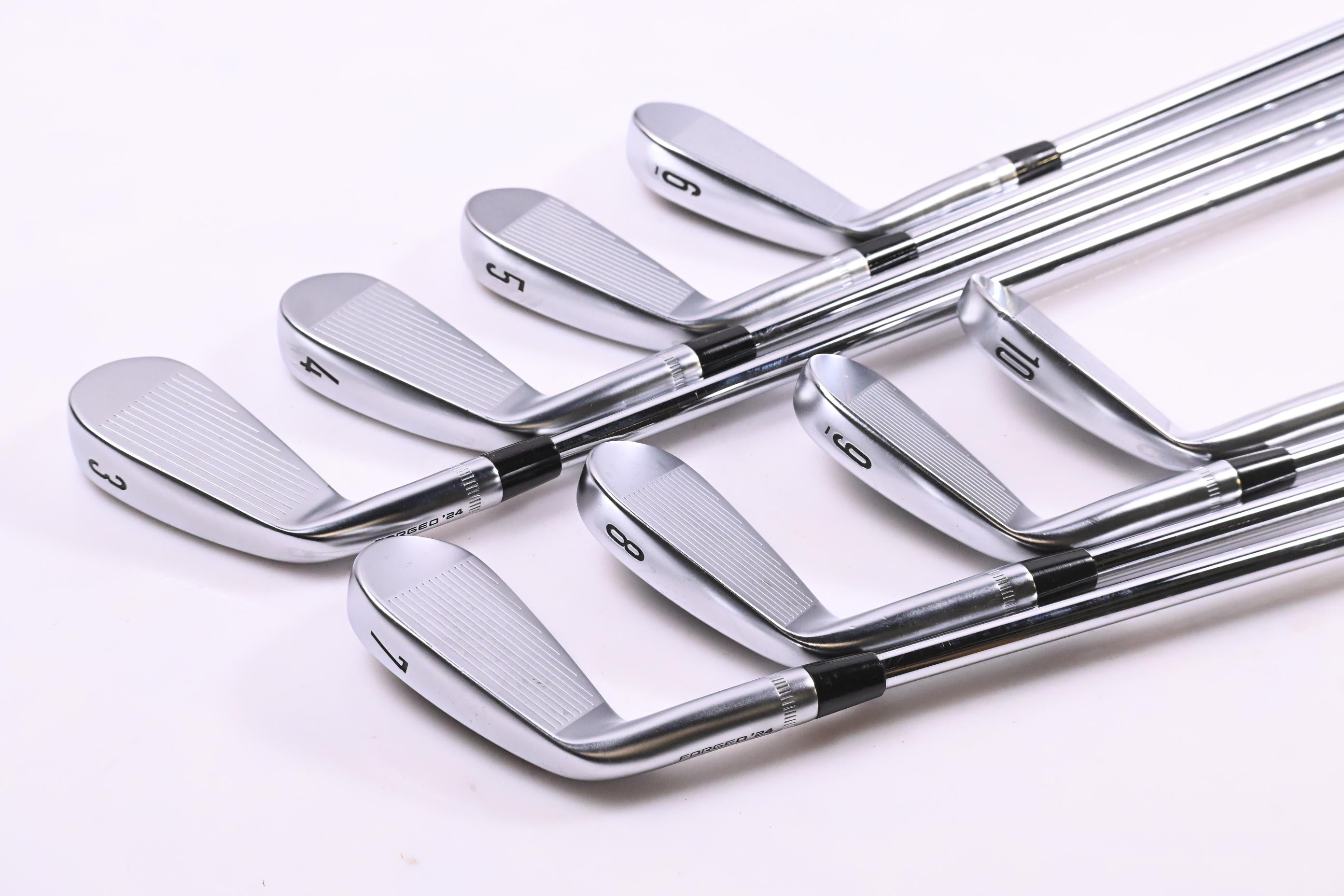 Callaway Apex CB 24 Irons / 3-PW / Stiff Flex N.S.Pro Modus³ Tour 105 Shafts