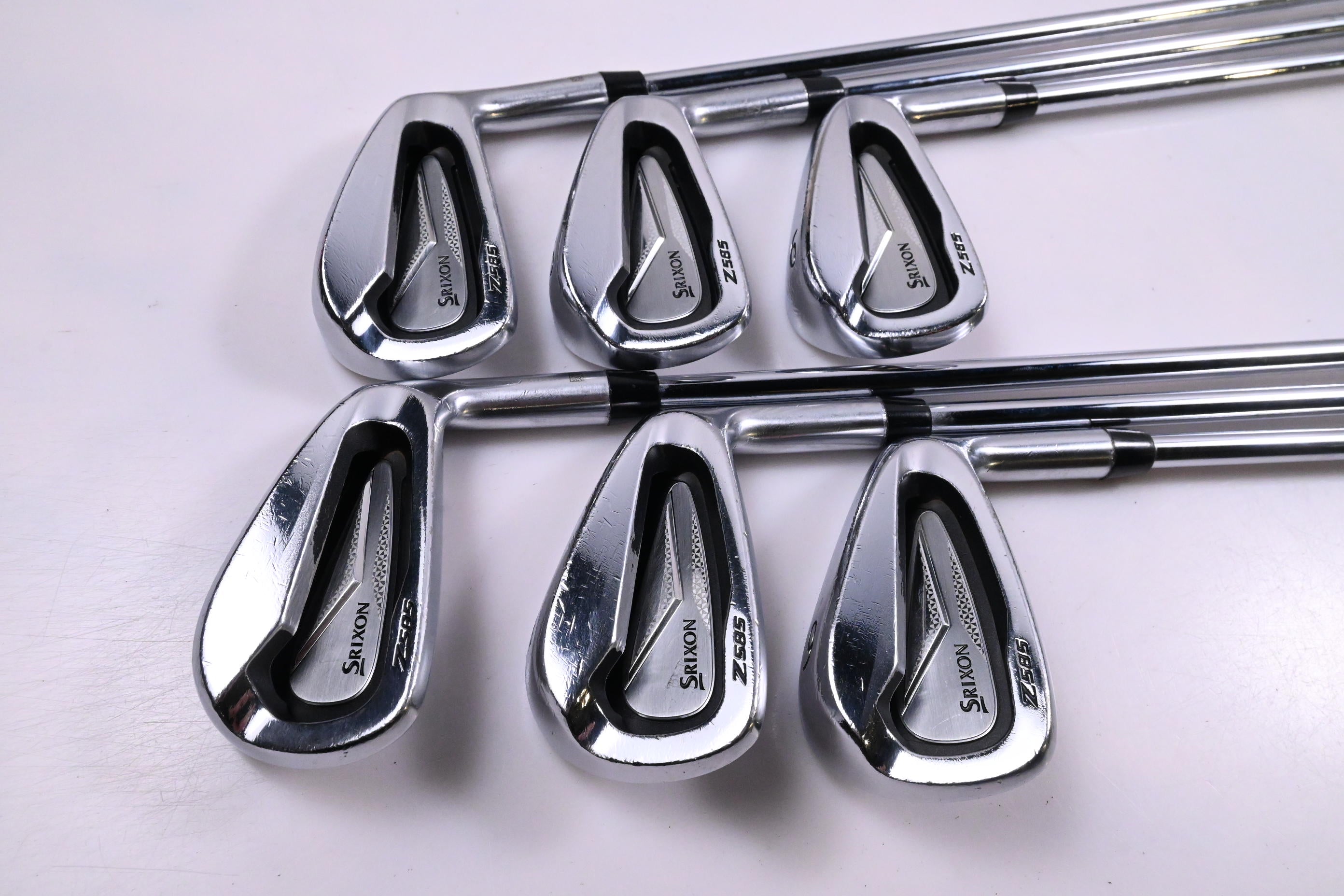 Srixon Z-585 Irons / 4-9i / Regular Flex Dynamic Gold 95 R300 Shafts