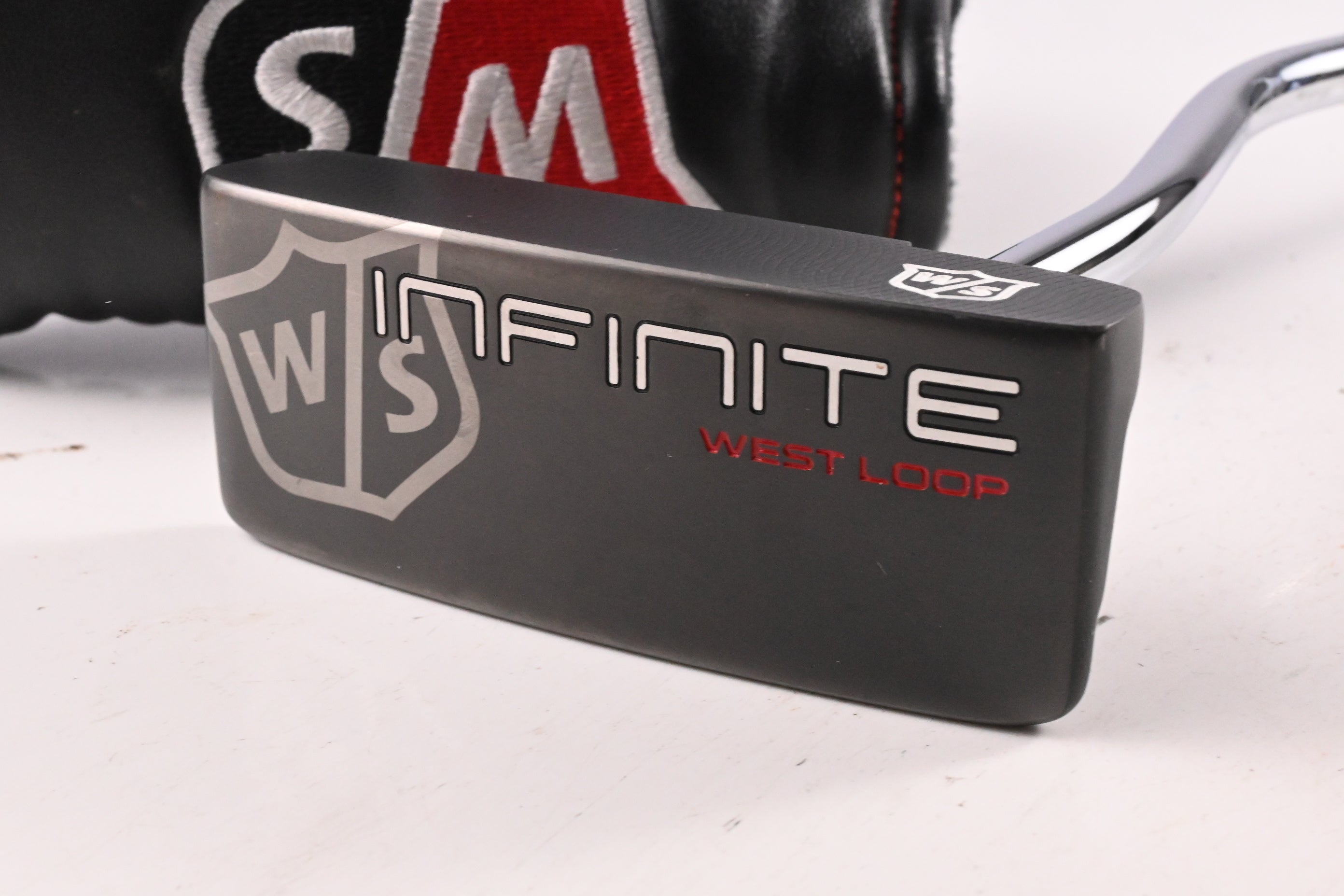 Wilson Infinite 2018 West Loop Putter / 34 Inch
