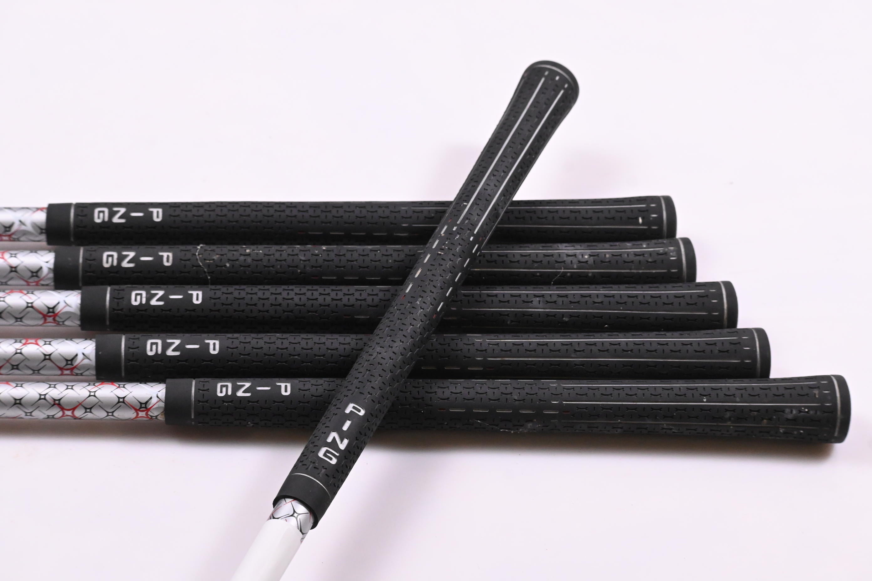 Ping i25 Irons / 5-PW / Black Dot / Regular Flex Ping TFC 189 Shafts