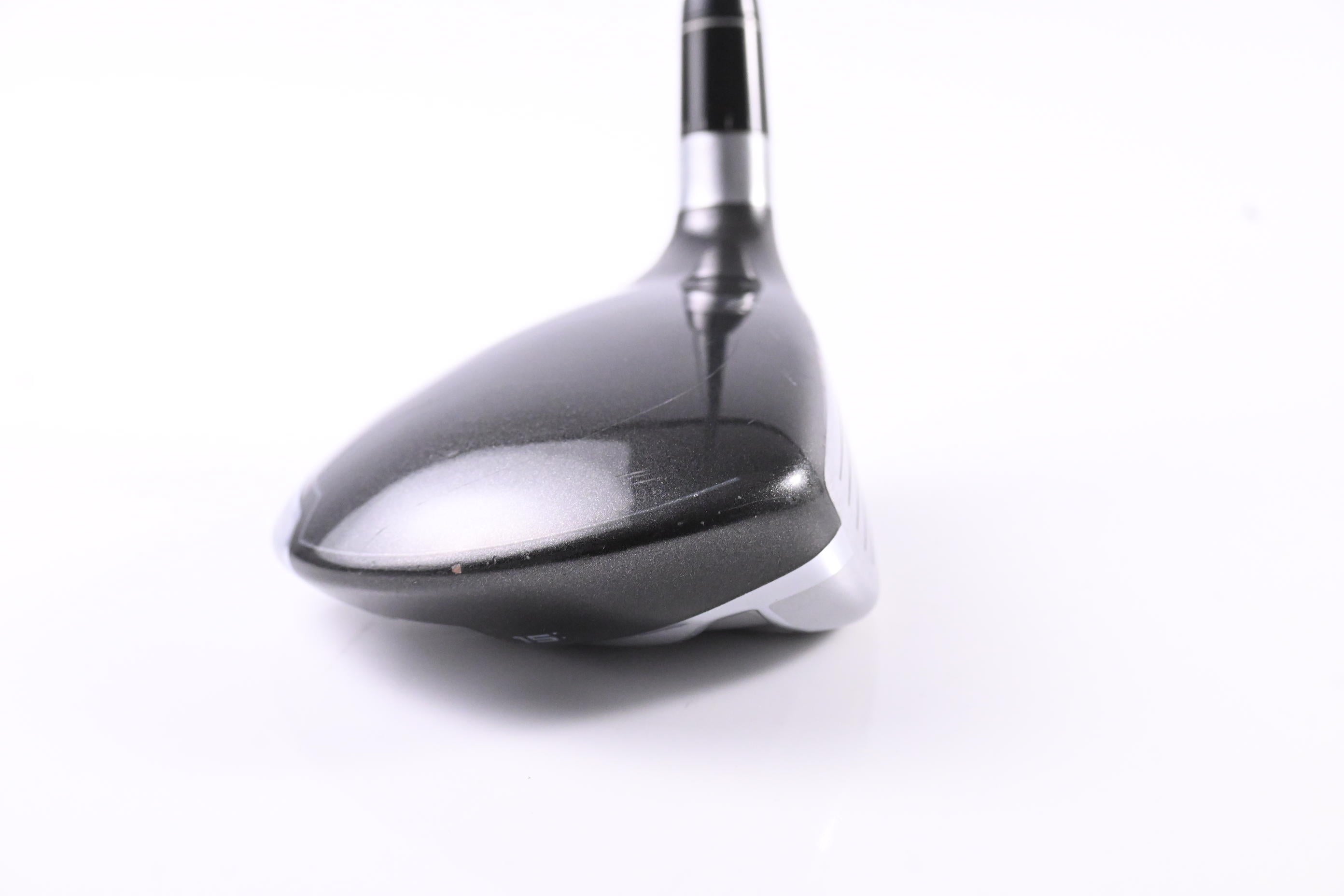 Taylormade SLDR #3 Wood / 15 Degree / Regular Flex Speeder 77 Shaft
