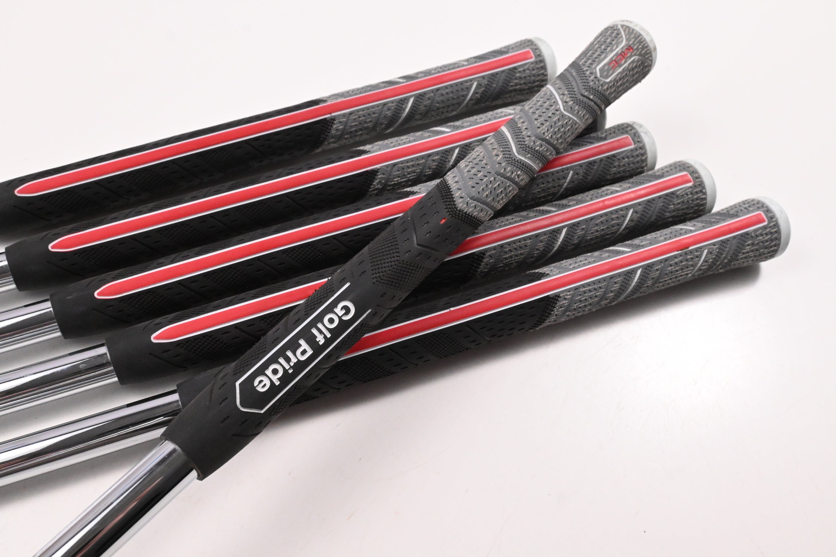 Vega VSC Irons / 5-PW / Regular Plus Flex Project X Precision Shafts