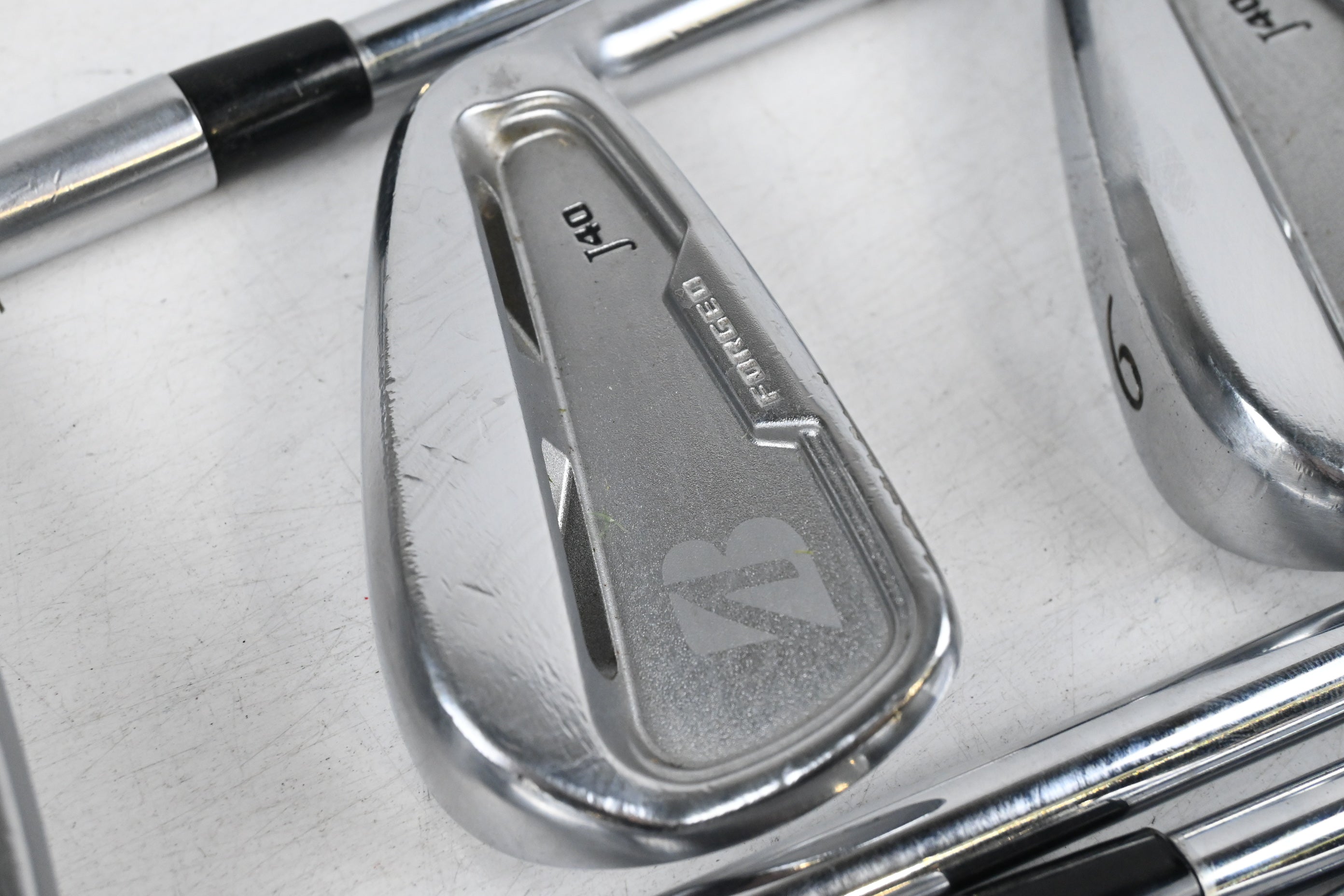 Bridgestone J40 Dual Pocket Cavity Irons / 4-PW / Regular Flex Project X Precision