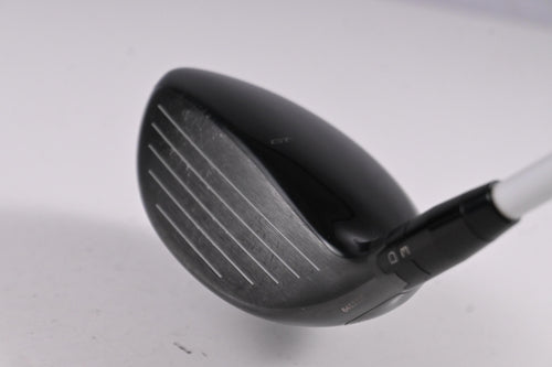 Titleist GT2 #3 Wood / 16.5 Degree / Stiff Flex Fujikura Air Speeder 40 Shaft