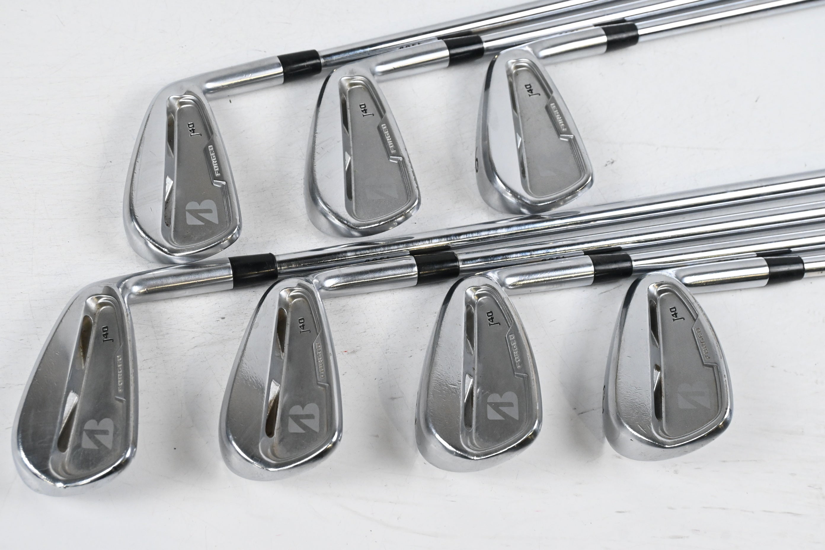 Bridgestone J40 Dual Pocket Cavity Irons / 4-PW / Regular Flex Project X Precision