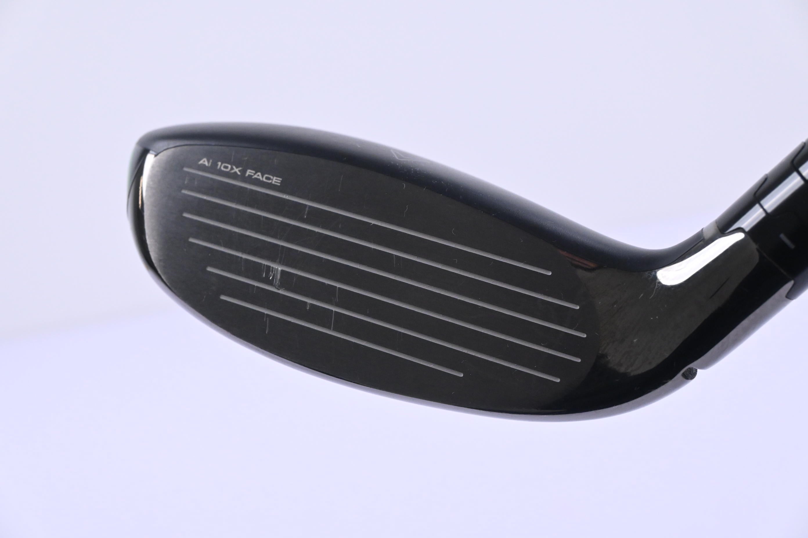 Callaway Elyte #4 Hybrid / 22 Degree / Regular Flex Denali Charcoal 60 Shaft