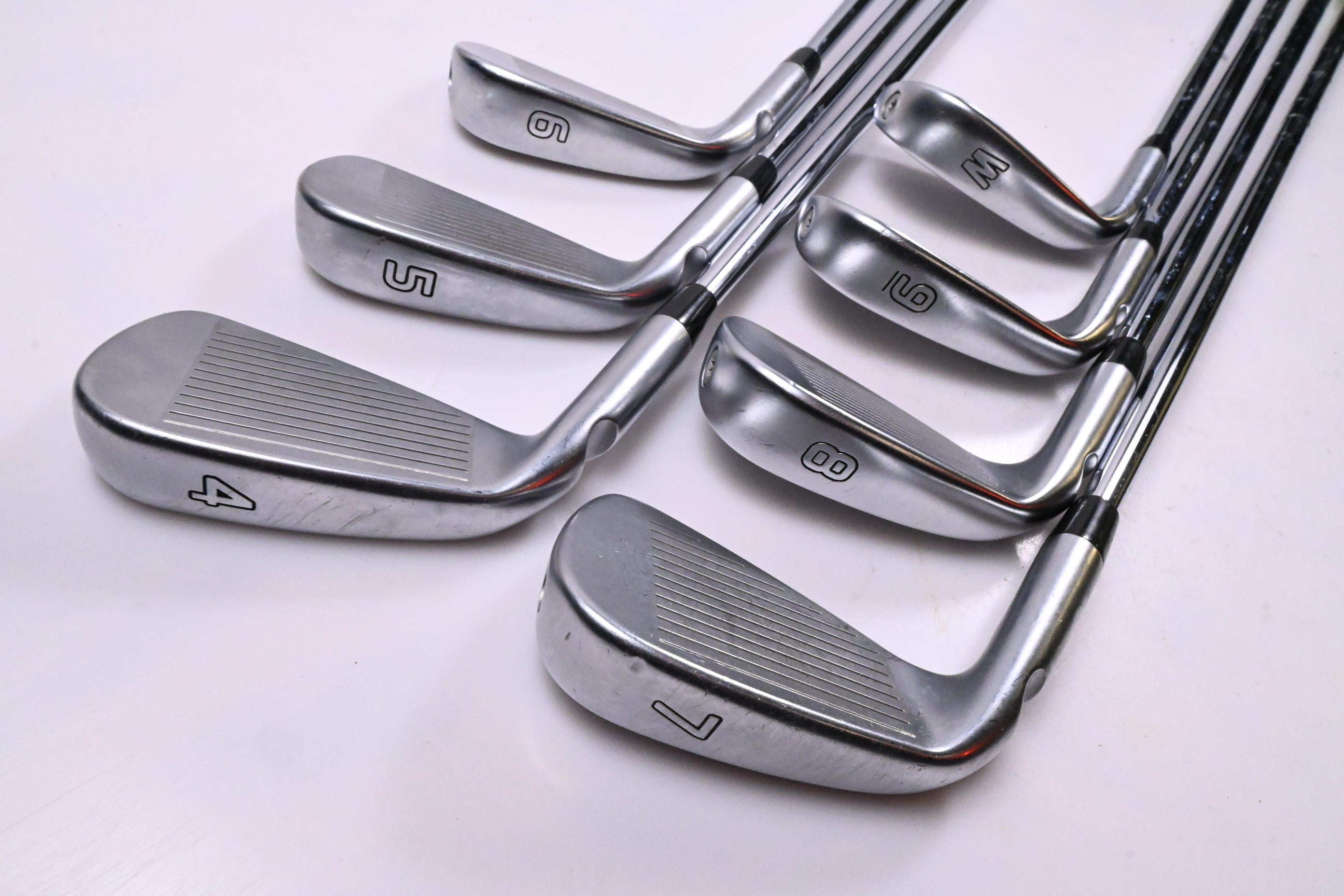 Ping i500 Irons / 4-PW / Blue Dot / Regular Flex Dynamic Gold 105 R300 Shafts