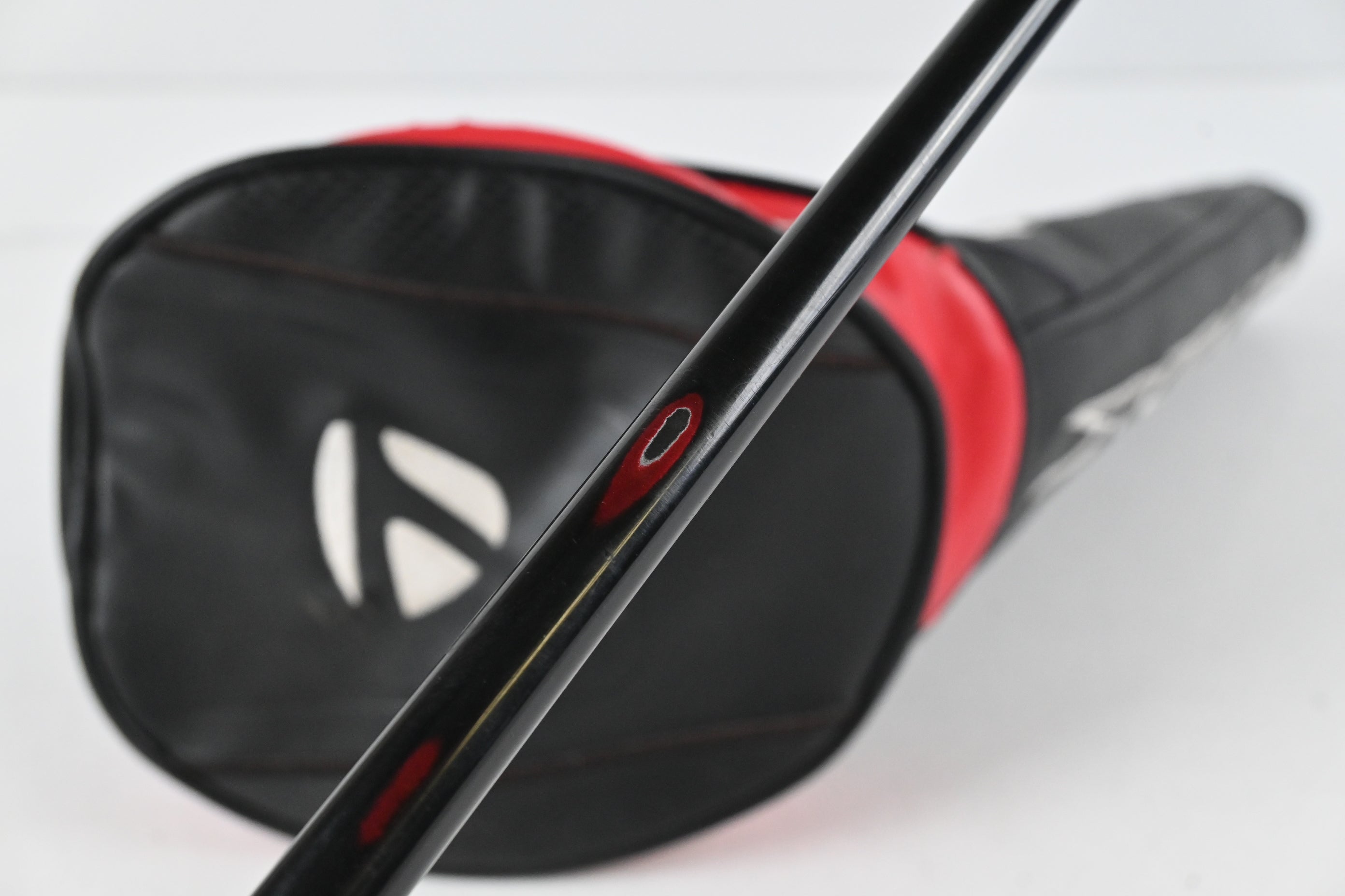Taylormade Stealth Plus Driver / 10.5 Degree / Stiff Flex HZRDUS Smoke Red RDX