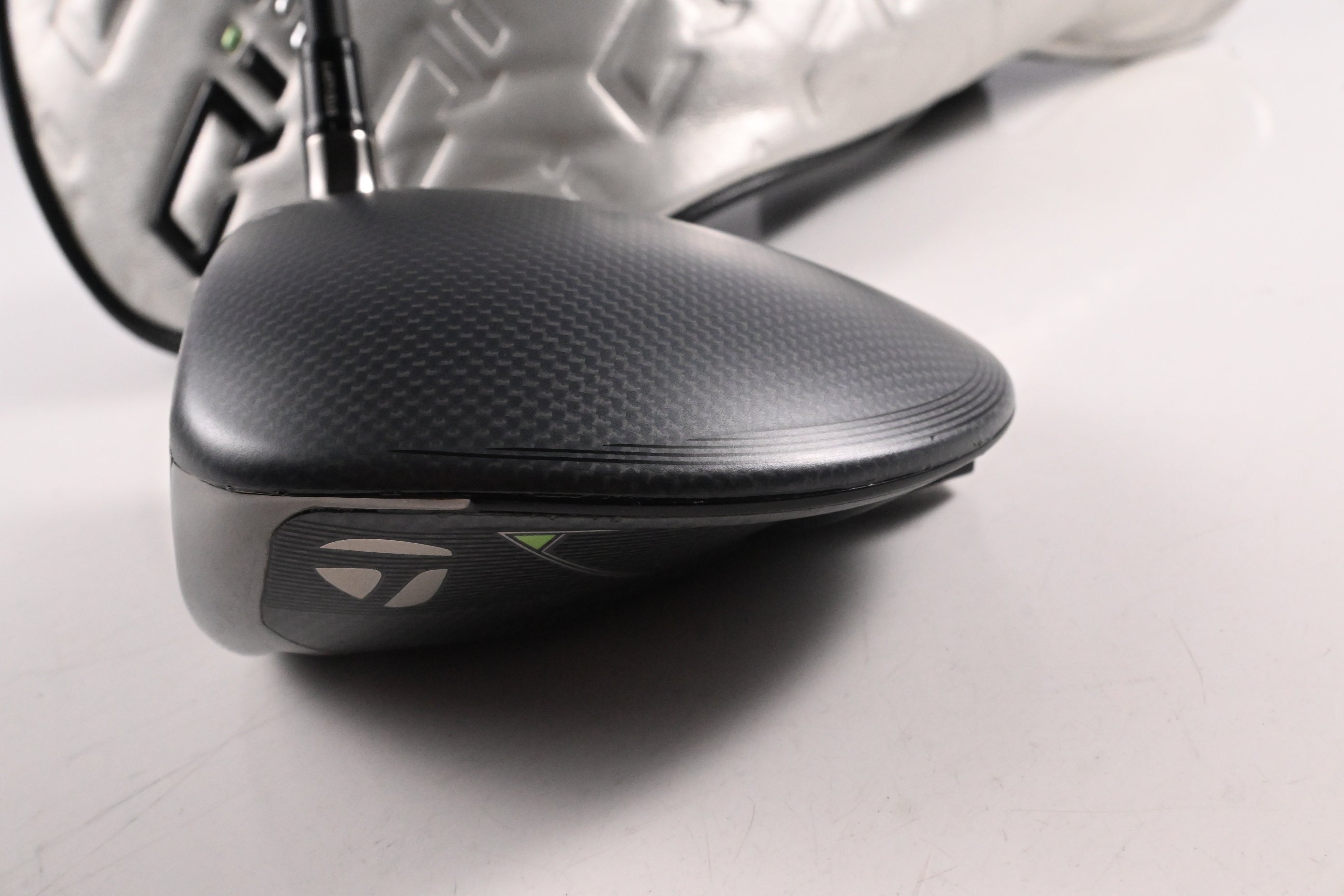 Left Hand Taylormade Qi35 Driver / 10.5 Degree / Regular Flex Ventus Blue 5