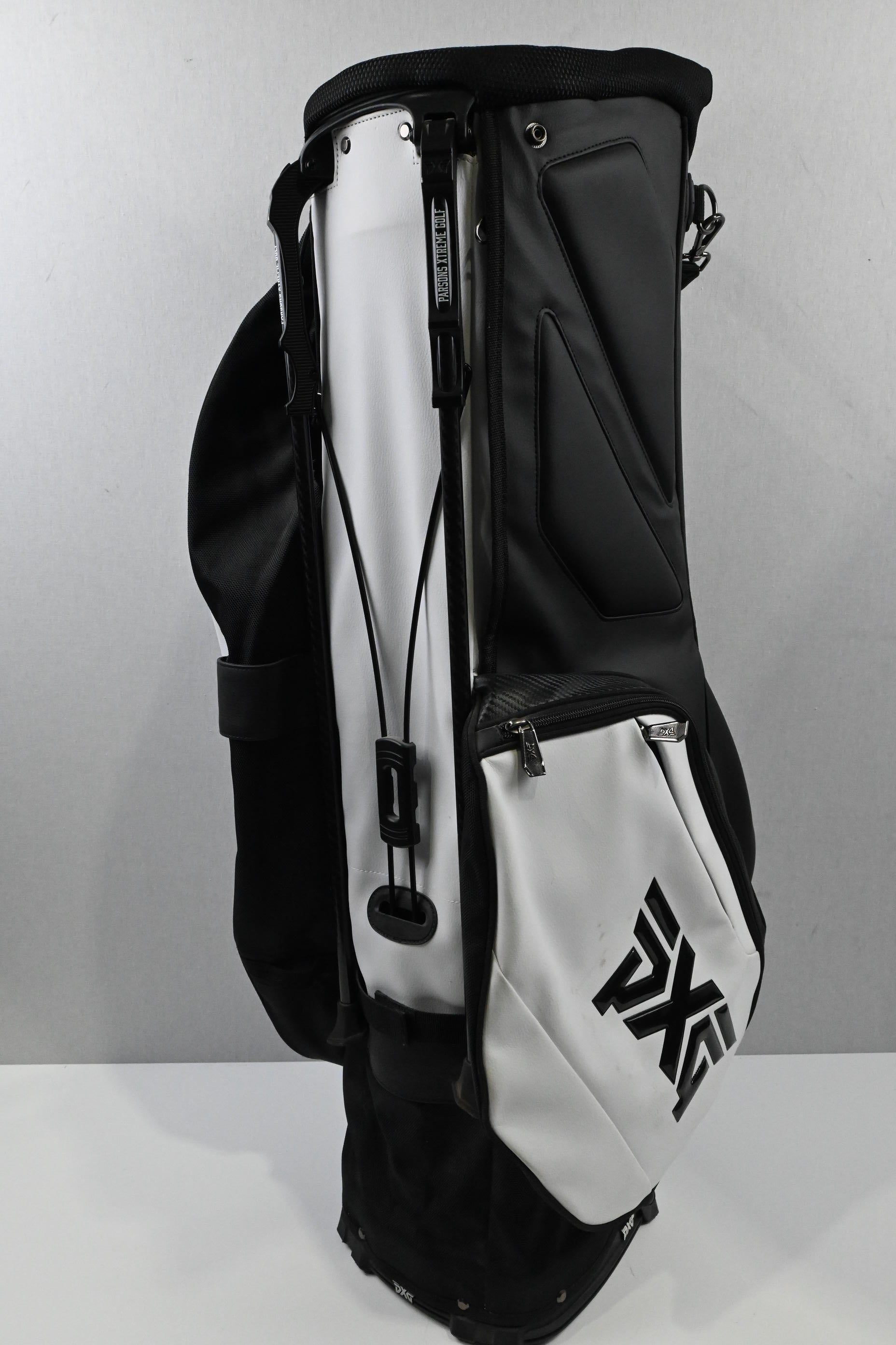 PXG Golf Stand Bag / 6 Way Divider / Black & White
