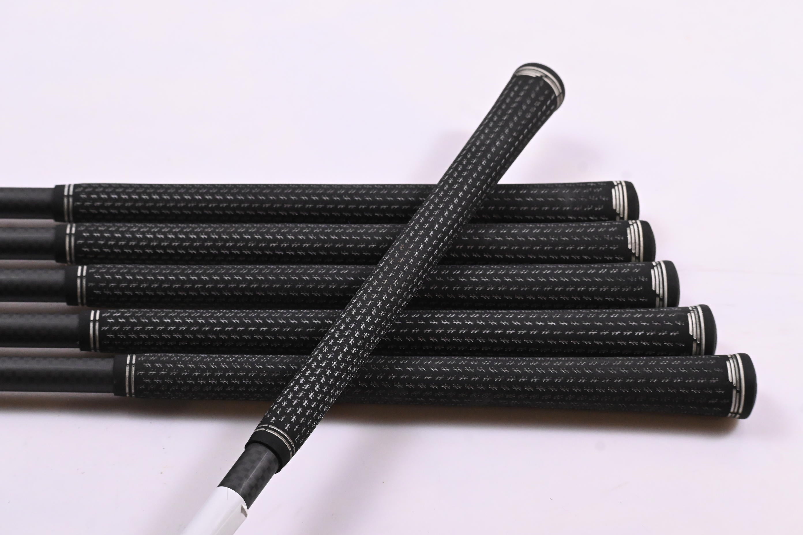 Cobra LTDx Irons / 6-PW+GW / Regular Flex Cobra Ultralite 50 Shafts