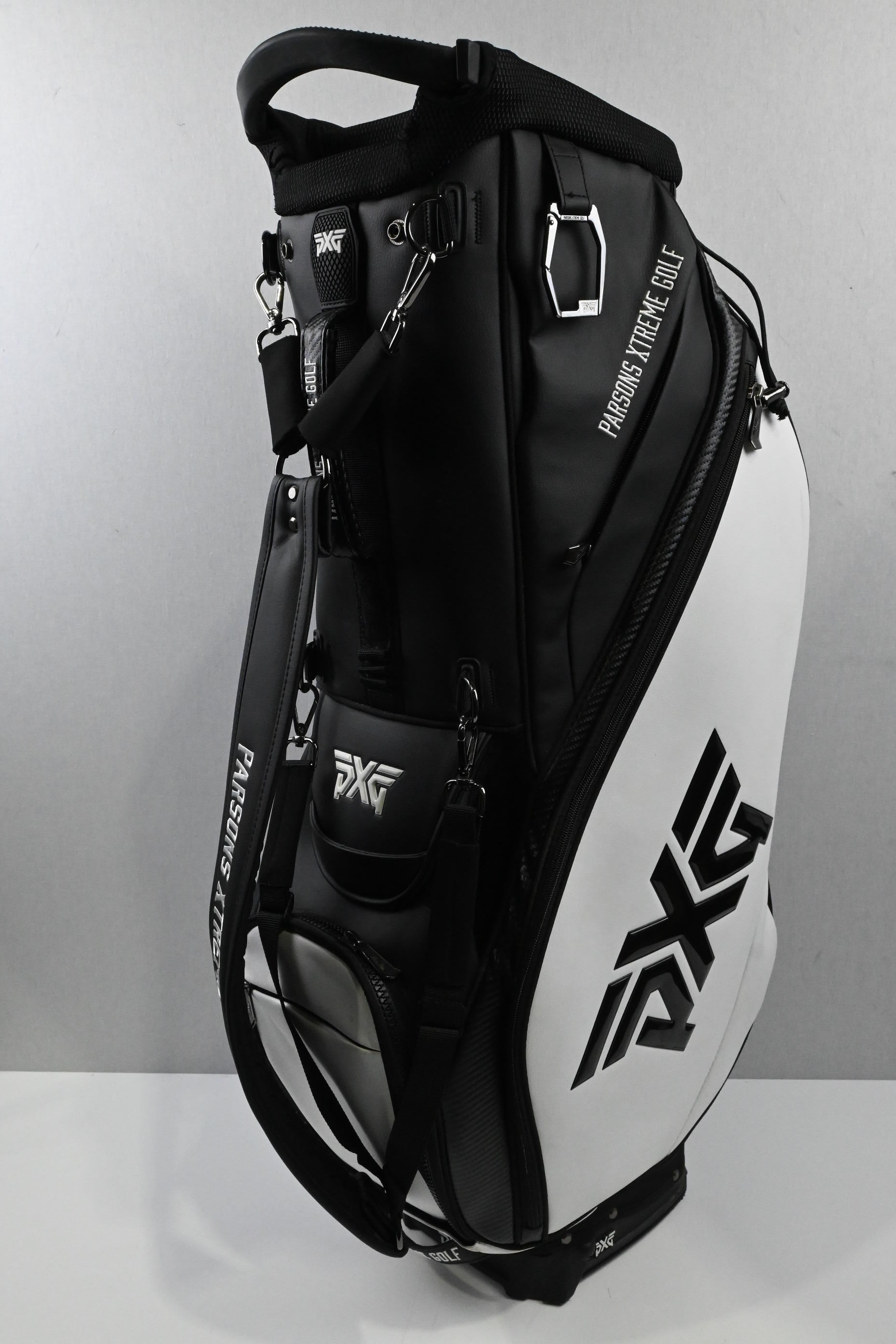 PXG Golf Stand Bag / 6 Way Divider / Black & White