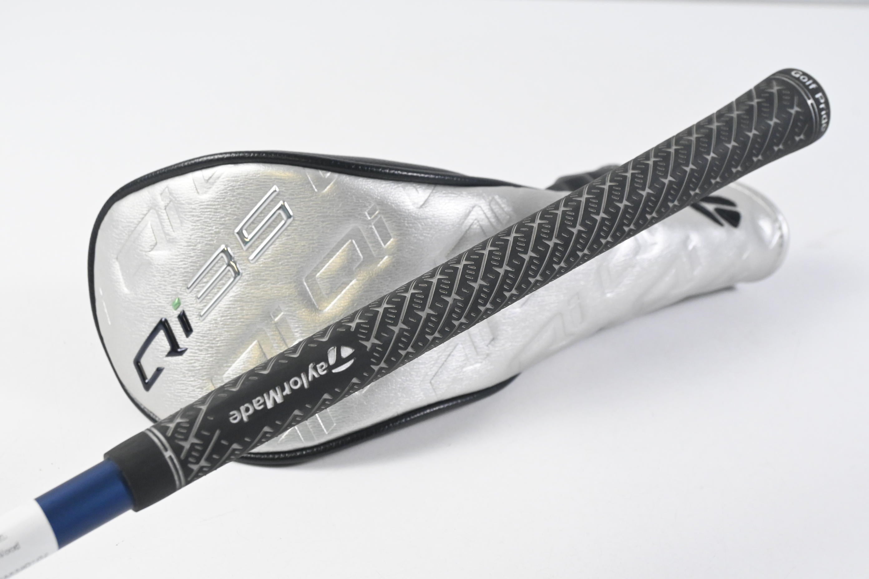 Taylormade Qi35 #3 Wood / 15 Degree / Regular Flex Fujikura Ventus Blue 5 Shaft