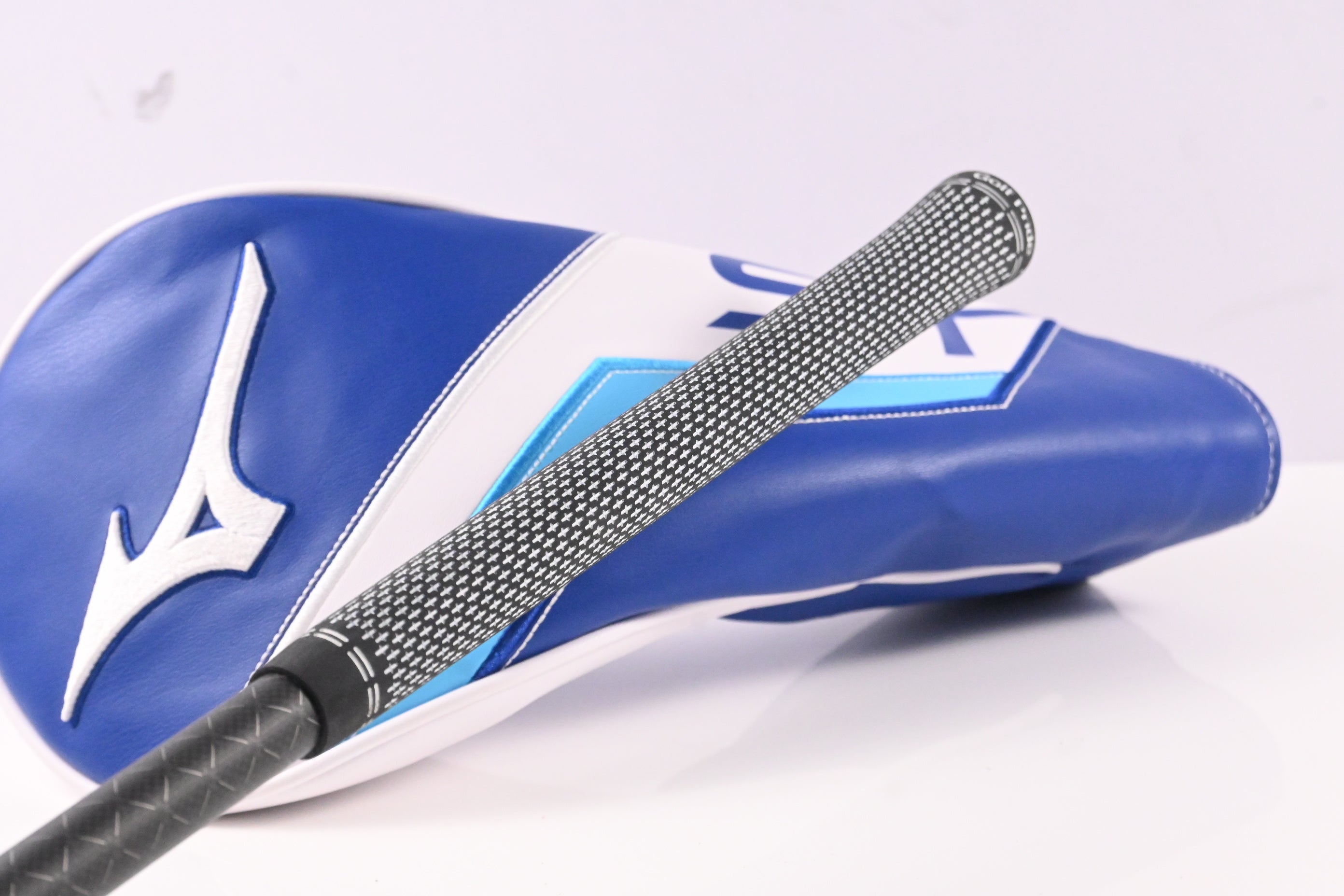 Mizuno ST-Max 230 Driver / 10.5 Degree / Regular Flex Tensei 1K Blue 55 Shaft