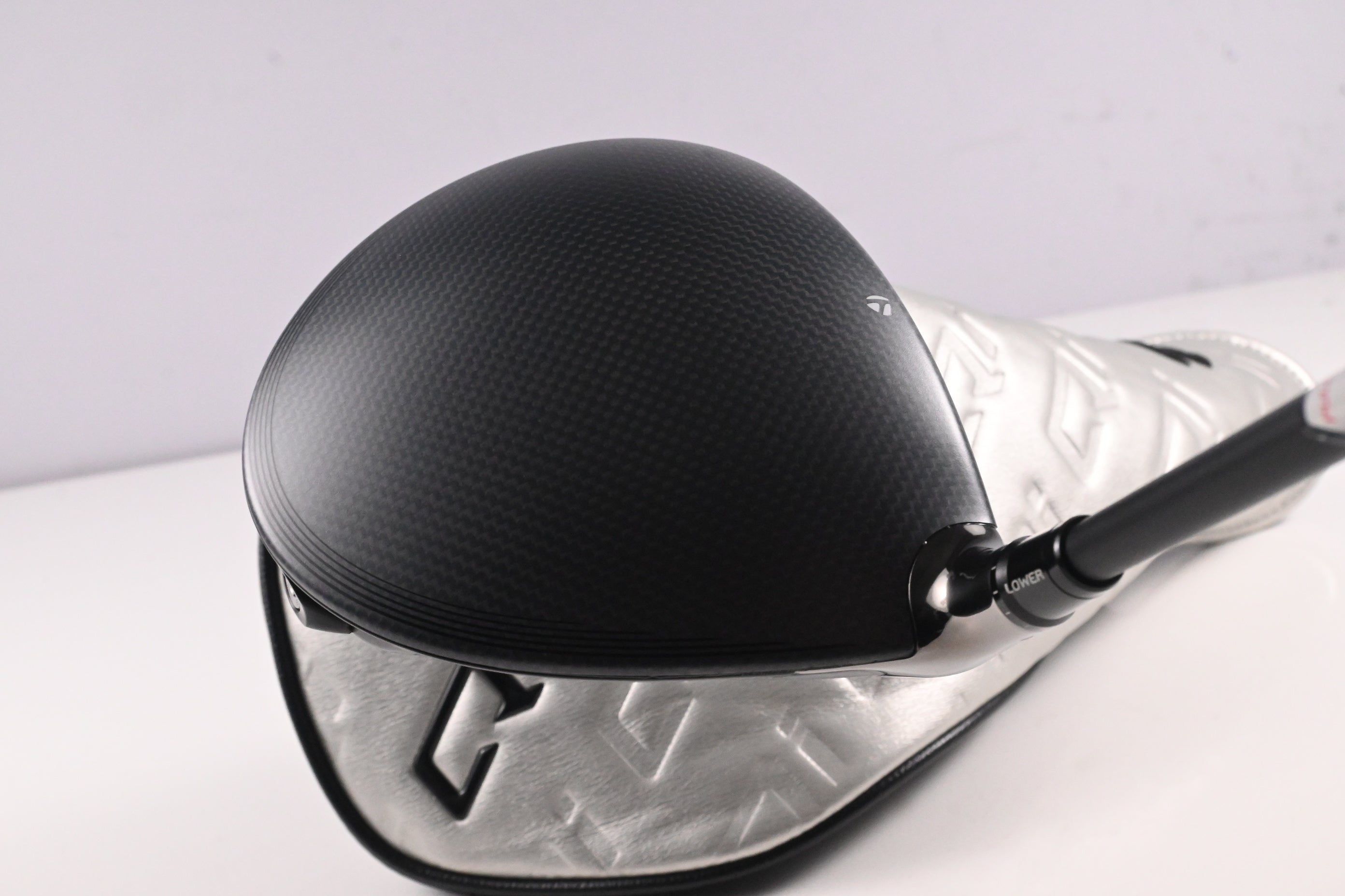 Left Hand Taylormade Qi35 Driver / 10.5 Degree / Regular Flex Ventus Blue 5