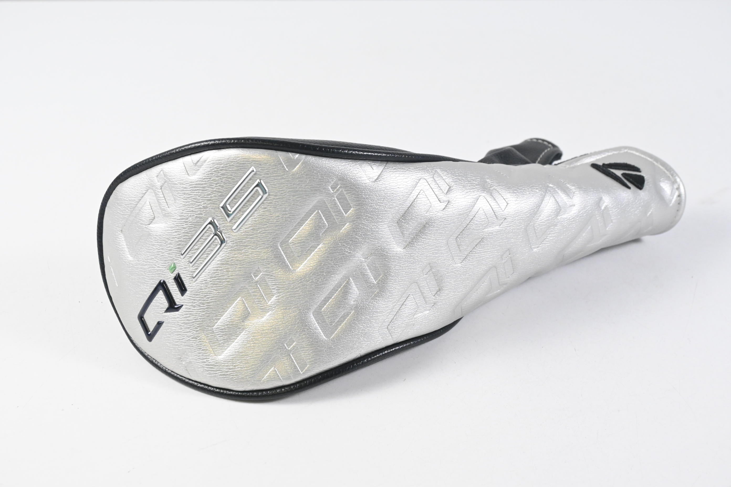 Taylormade Qi35 #3 Wood / 15 Degree / Regular Flex Fujikura Ventus Blue 5 Shaft