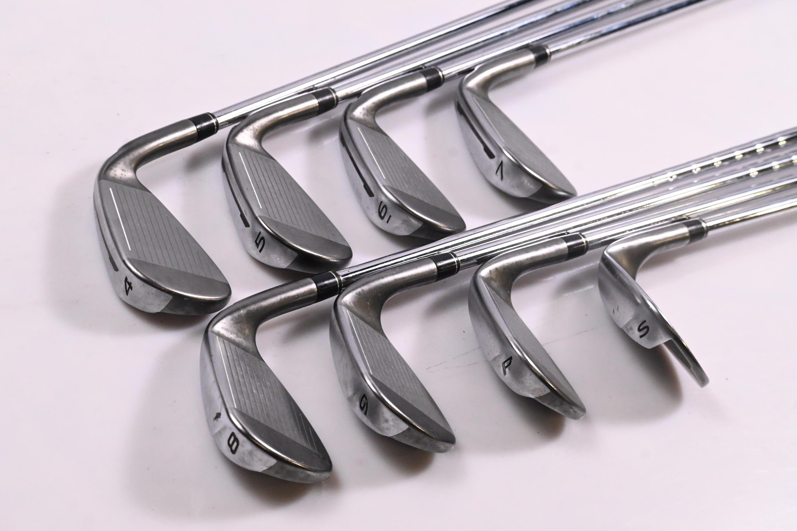 Left Hand Taylormade Speedblade Irons / 4-PW+SW / Regular Flex SpeedBlade 85
