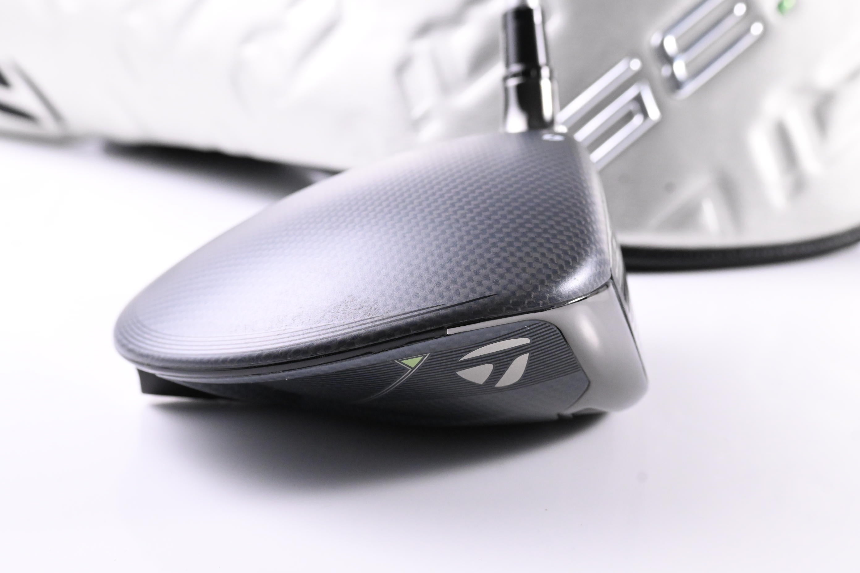 Taylormade Qi35 Driver / 12 Degree / Regular Flex Aldila Ascent PL 40 Shaft