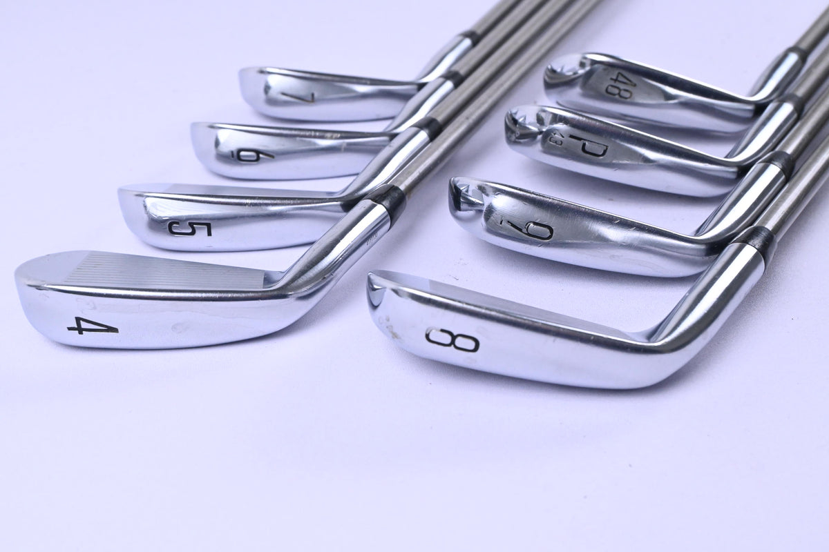 Titleist T200 2021 Irons / 4-PW+GW / Stiff Flex Aerotech SteelFiber i95 Shafts