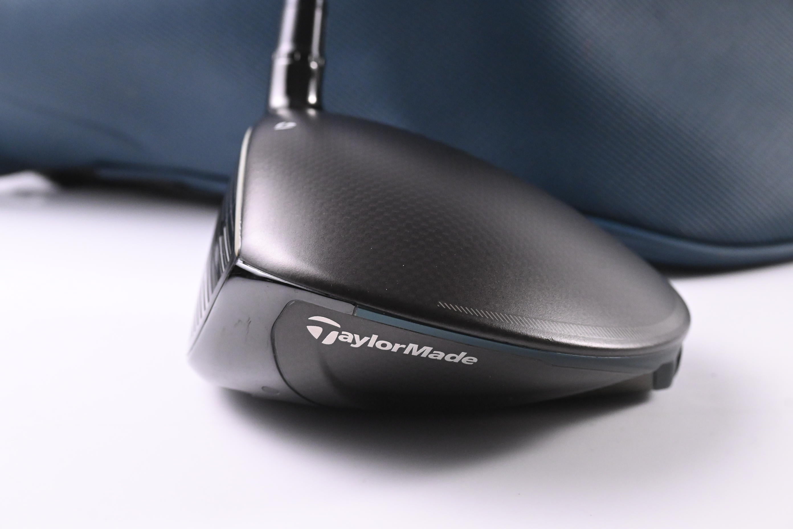 Left Hand Taylormade Qi4D Driver / 10.5 Degree / Stiff Flex HZRDUS Gen4 Black 60