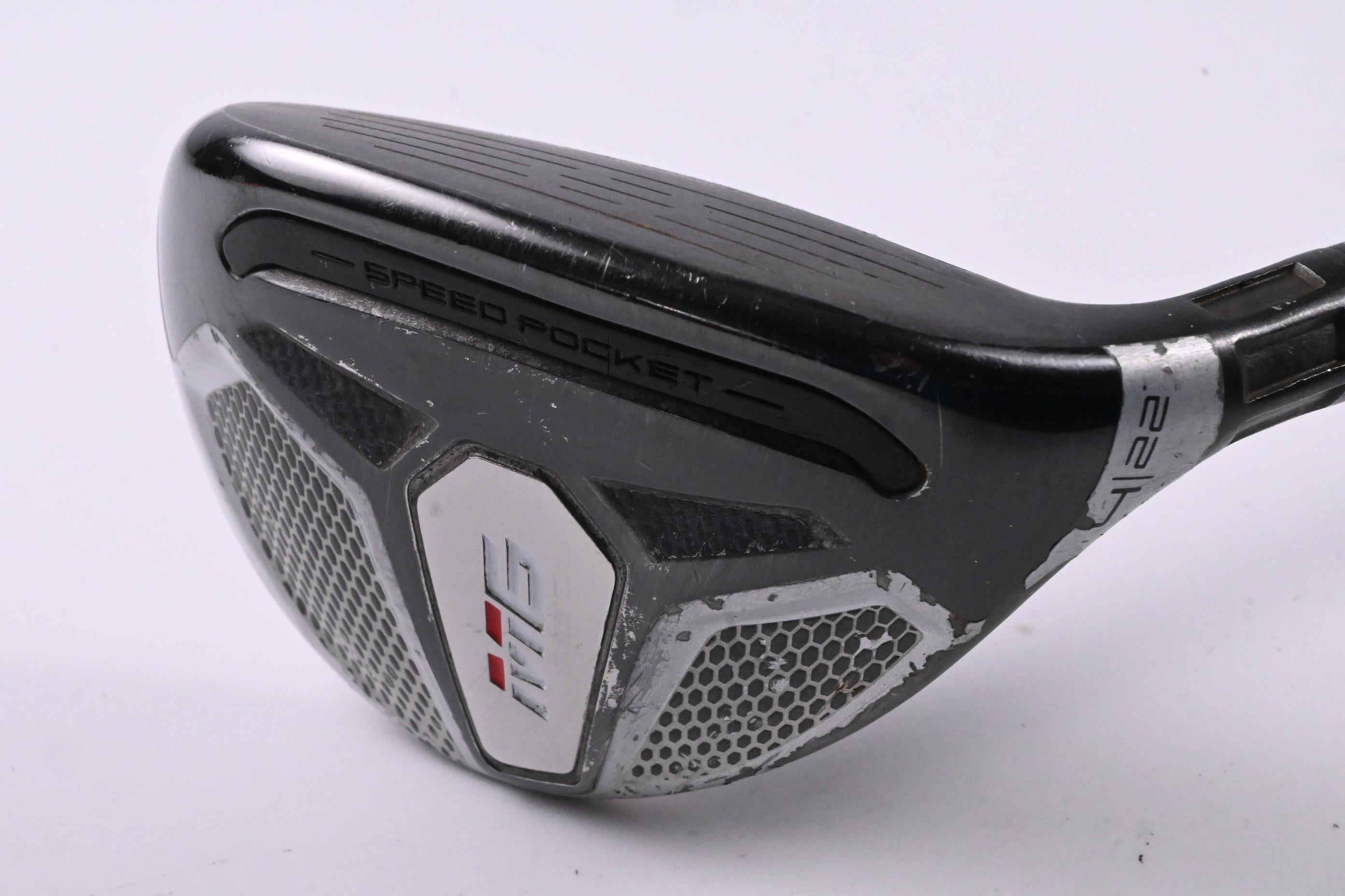 Taylormade M6 #4 Hybrid / 22 Degree / Stiff Flex Fujikura Atmos Orange 7 Shaft