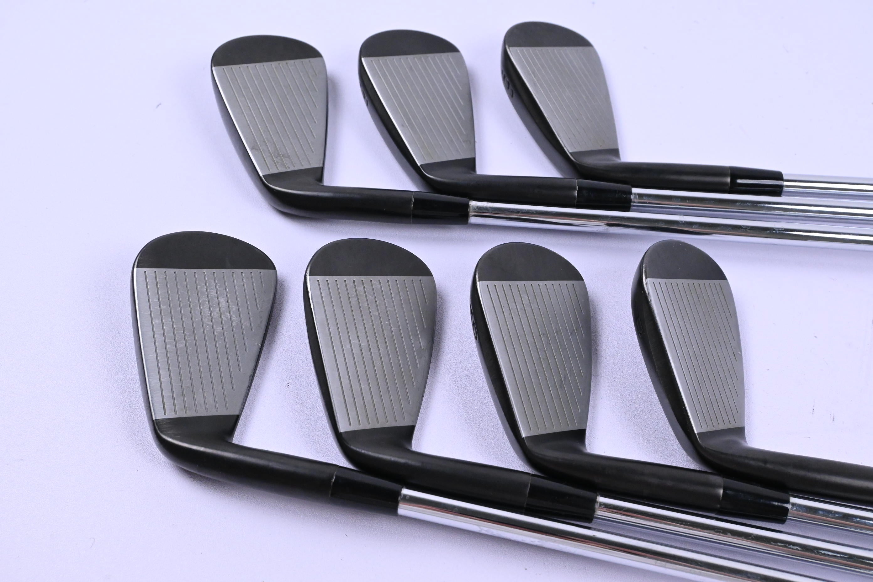 Mizuno JPX 925 Forged Irons / 4-PW / Regular Flex Dynamic Gold Mid 100 Shafts