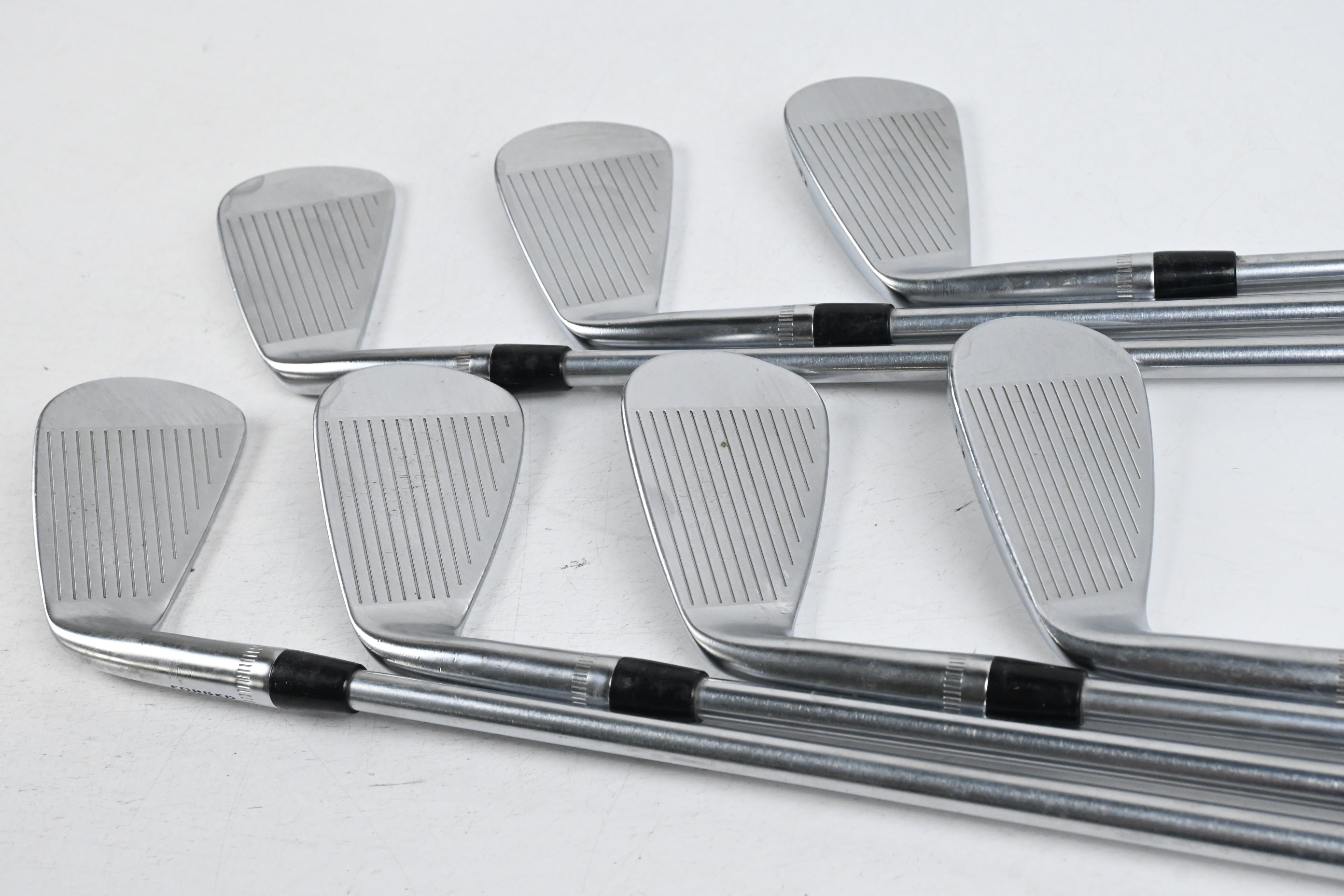 Callaway Apex MB 21 Irons / 4-PW / Stiff Flex Project X IO 110 Shafts