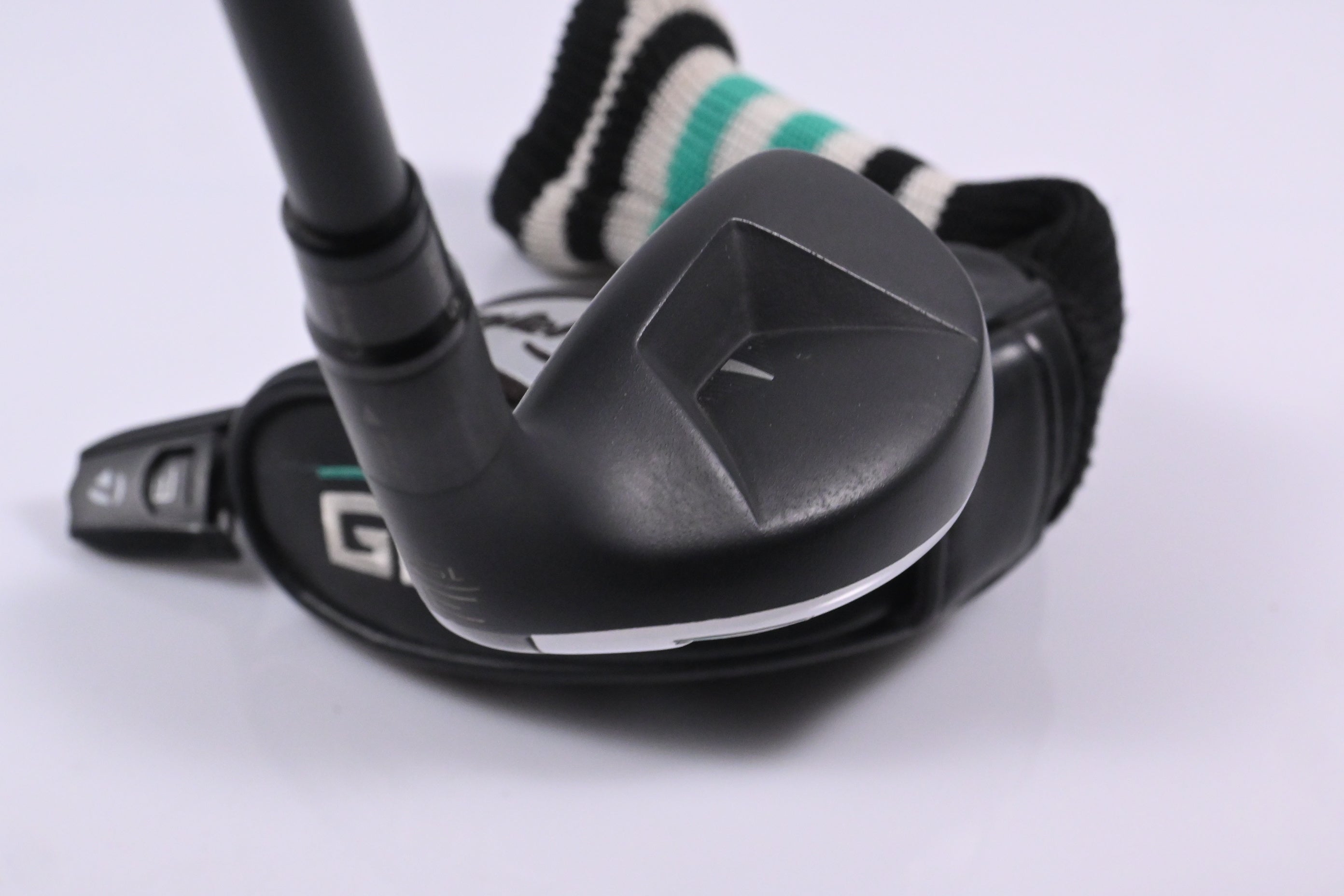Taylormade GAPR Hi #3 Hybrid / 19 Degree / Stiff Flex KBS Hybrid 80 Shaft