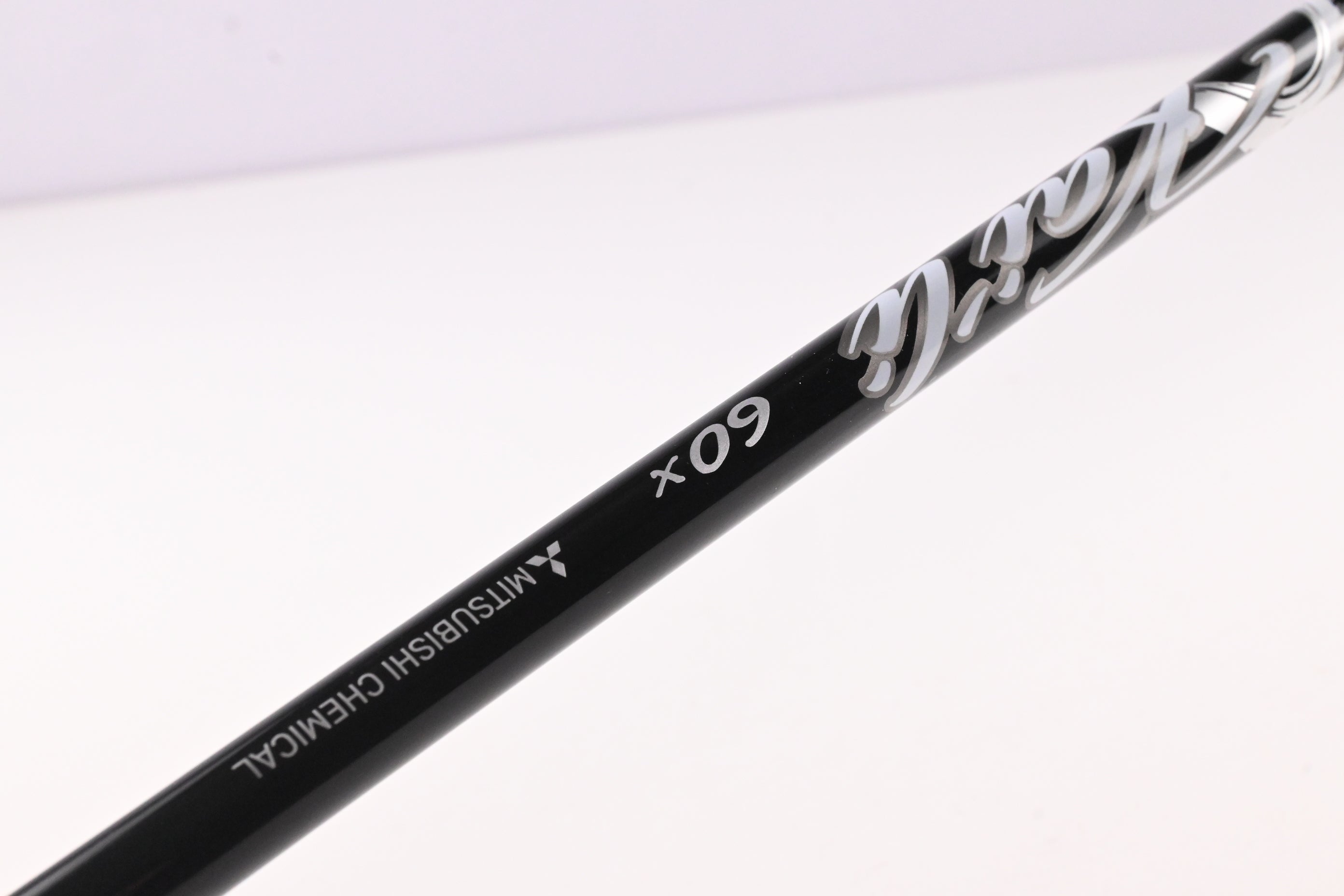 Taylormade Qi10 LS Driver / 8 Degree / X-Flex Kai'Li White 60 Shaft