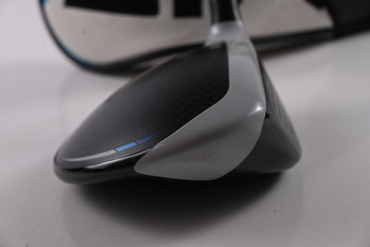 Taylormade SIM2 Max D #5 Wood / 19 Degree / Senior Flex Fujikura Air Speeder 45