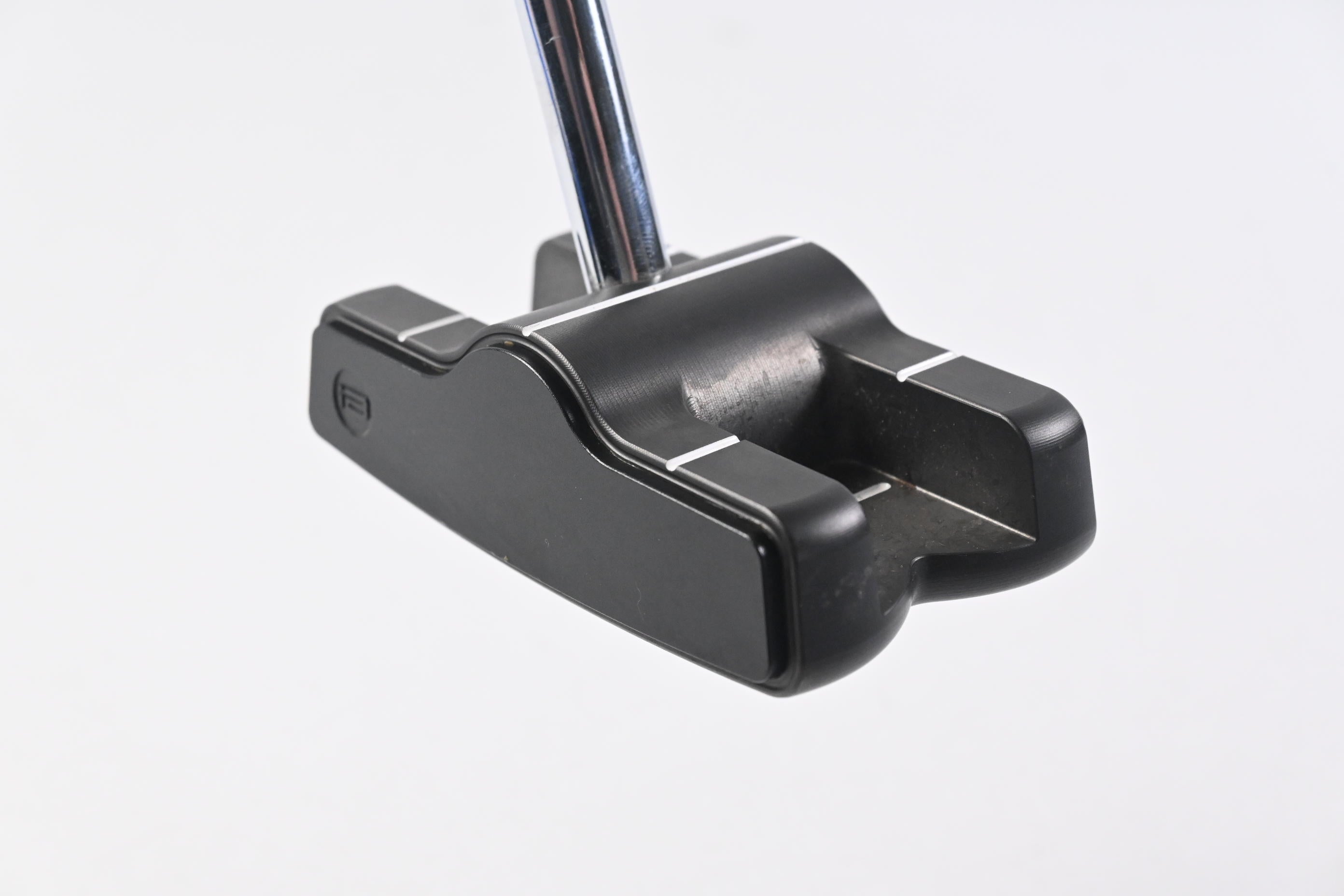 IB BX2 By Ivan Ballesteros Putter / 34 Inch
