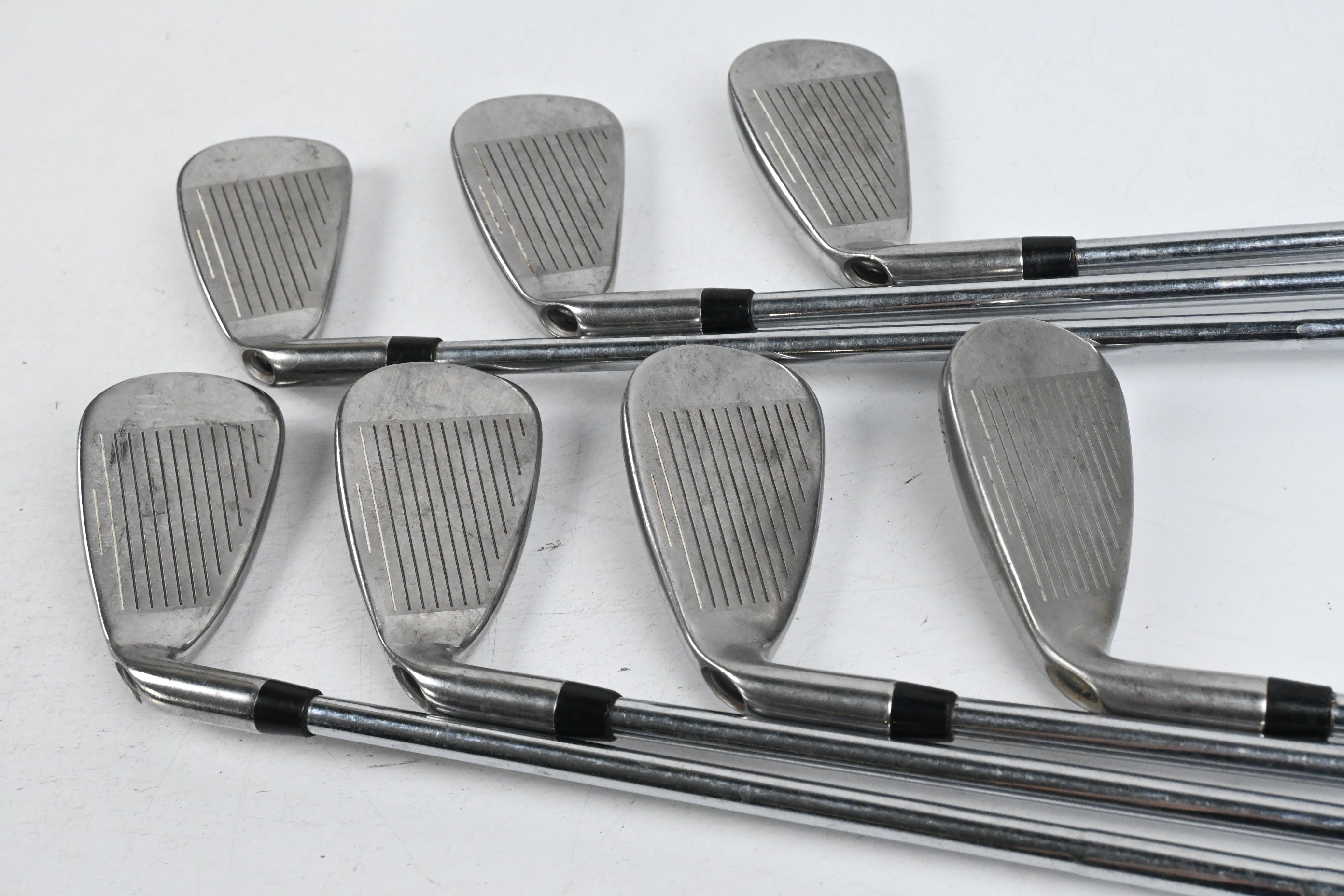Callaway RAZR X HL Irons / 5-PW+SW / Uniflex M-10 XP Shafts