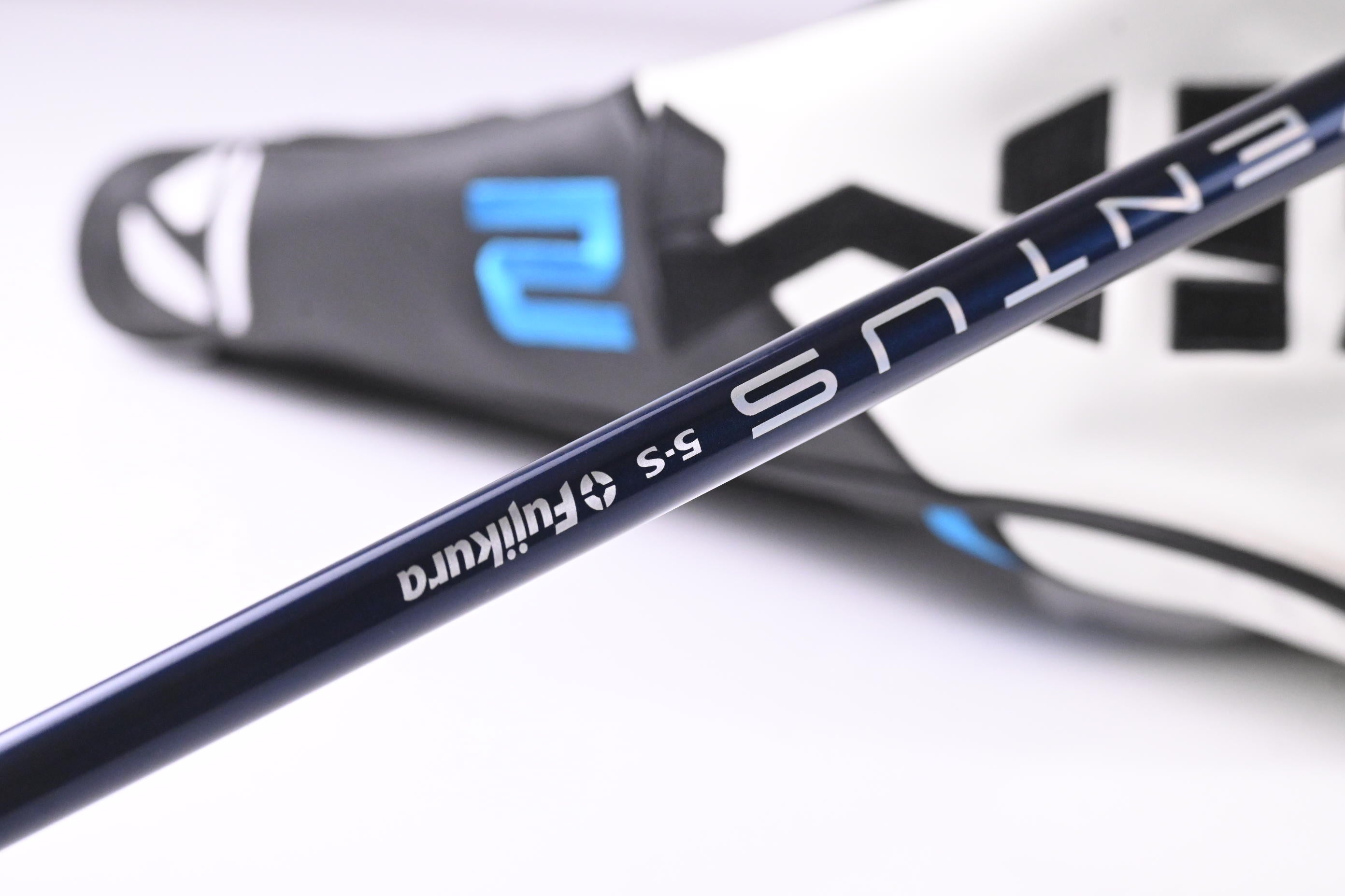 Taylormade SIM2 Max Driver / 10.5 Degree / Stiff Flex Ventus Blue 6 Shaft
